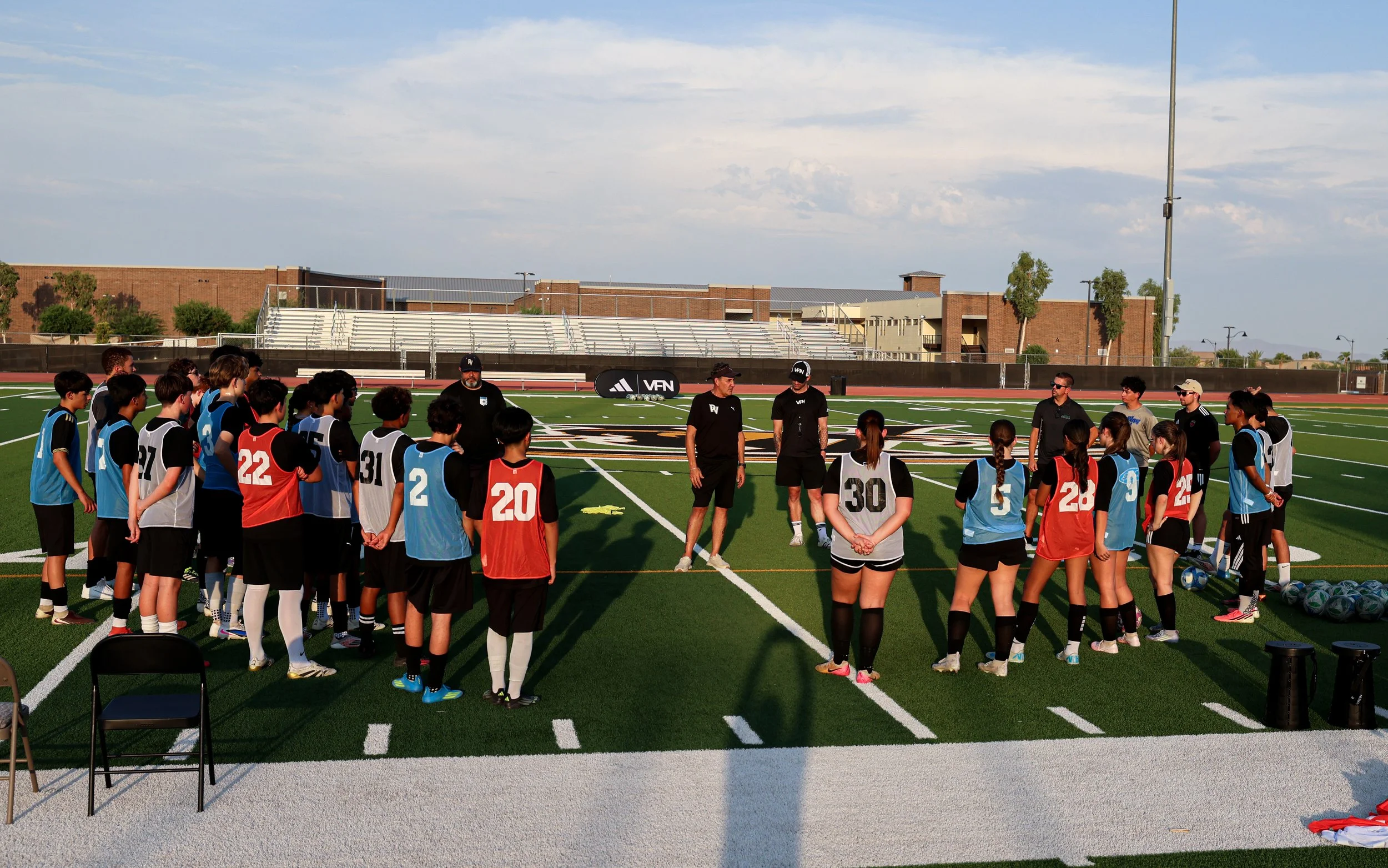 AndresGlezPhotography-VenturaFootballnetwork08.09.2026-140.jpg