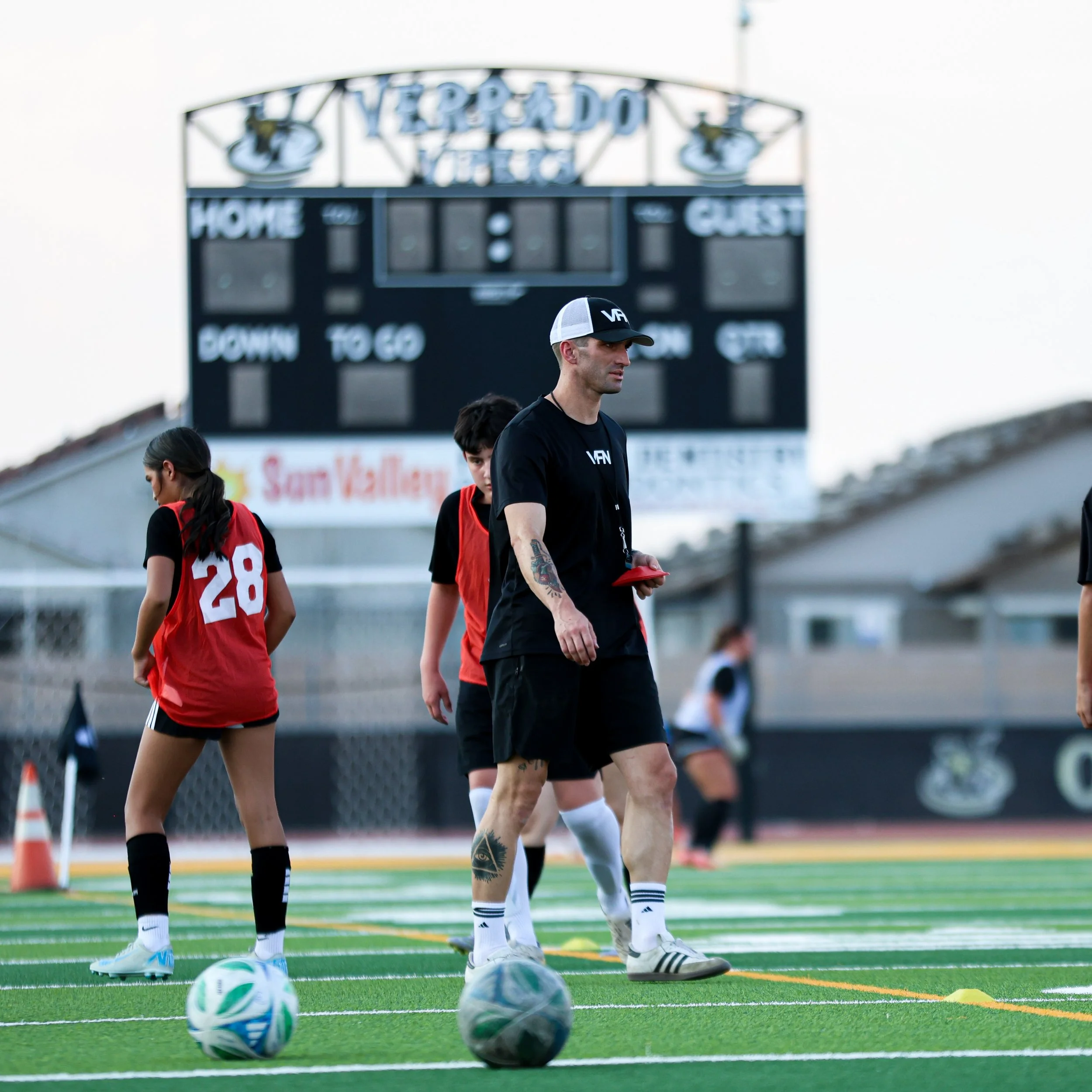AndresGlezPhotography-VenturaFootballnetwork08.09.2026-210.jpg