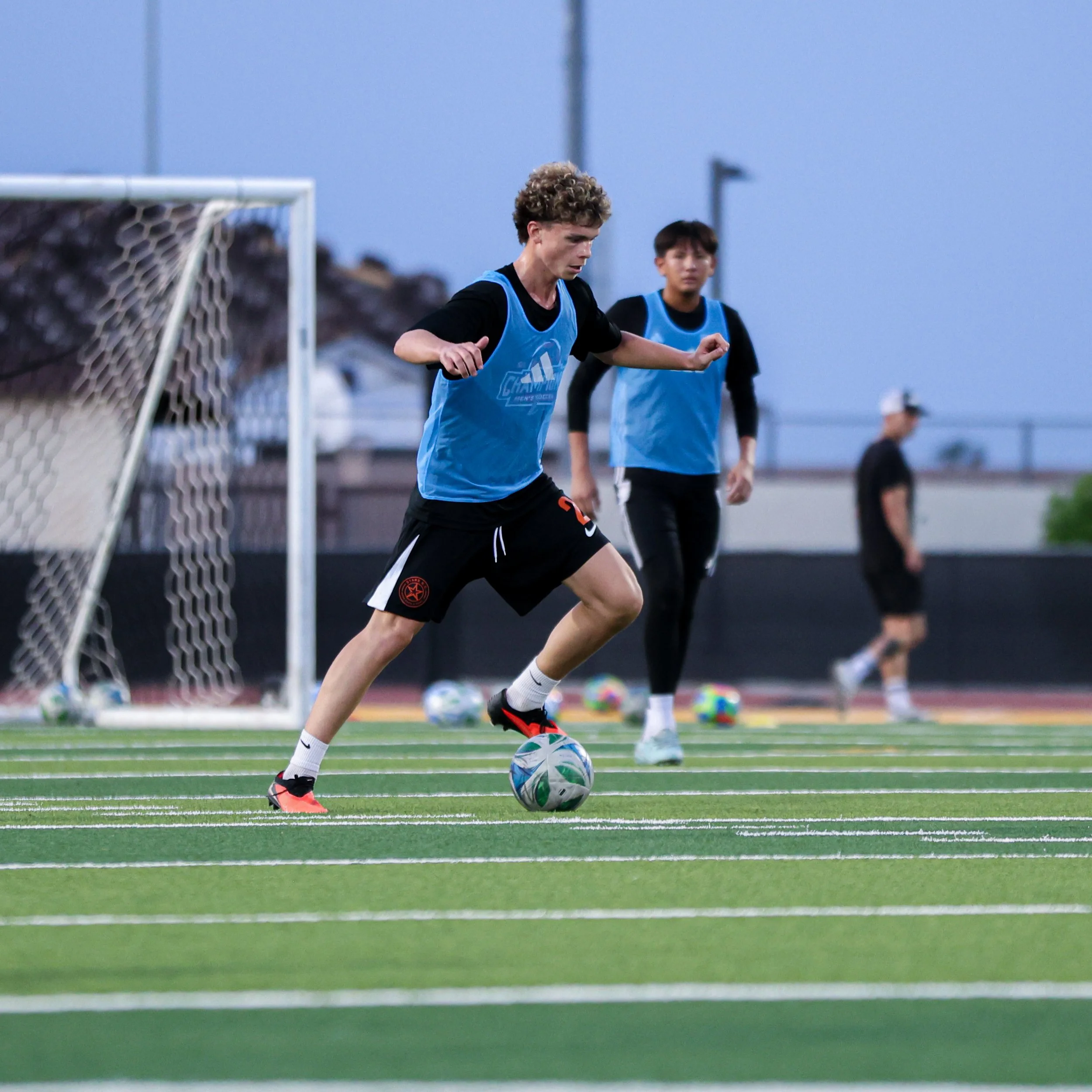 AndresGlezPhotography-VenturaFootballnetwork08.08.2026-93.jpg