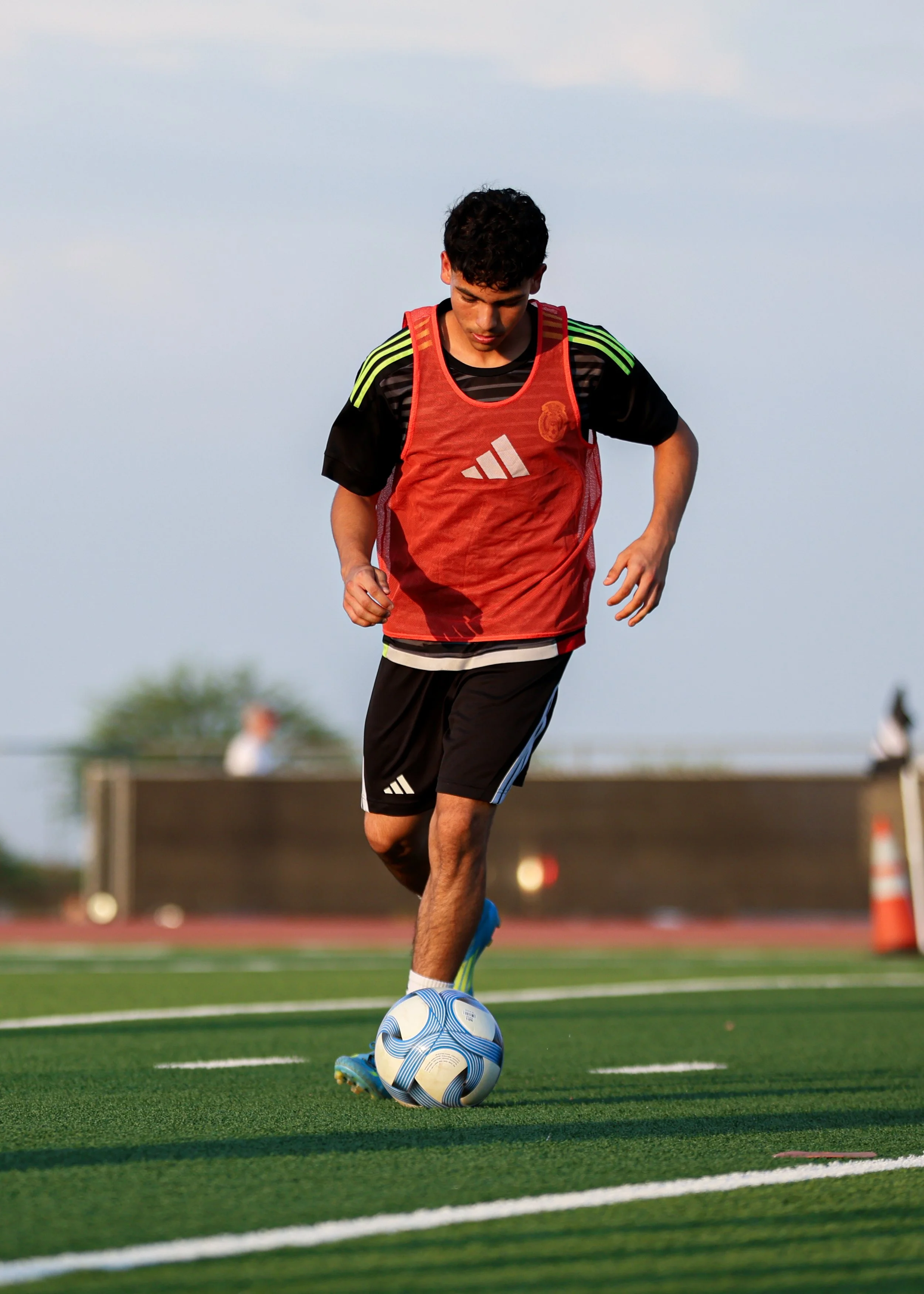 AndresGlezPhotography-VenturaFootballnetwork08.09.2026-197.jpg