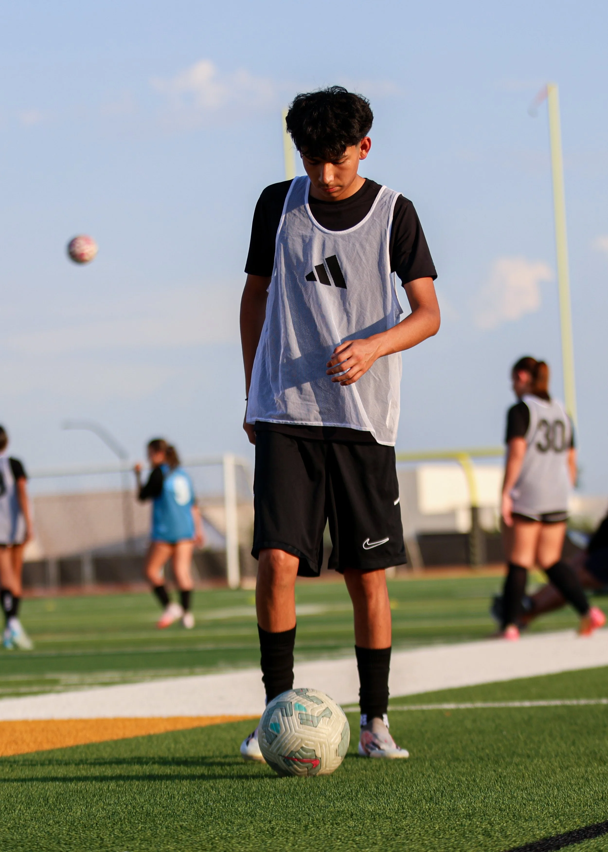 AndresGlezPhotography-VenturaFootballnetwork08.09.2026-158.jpg