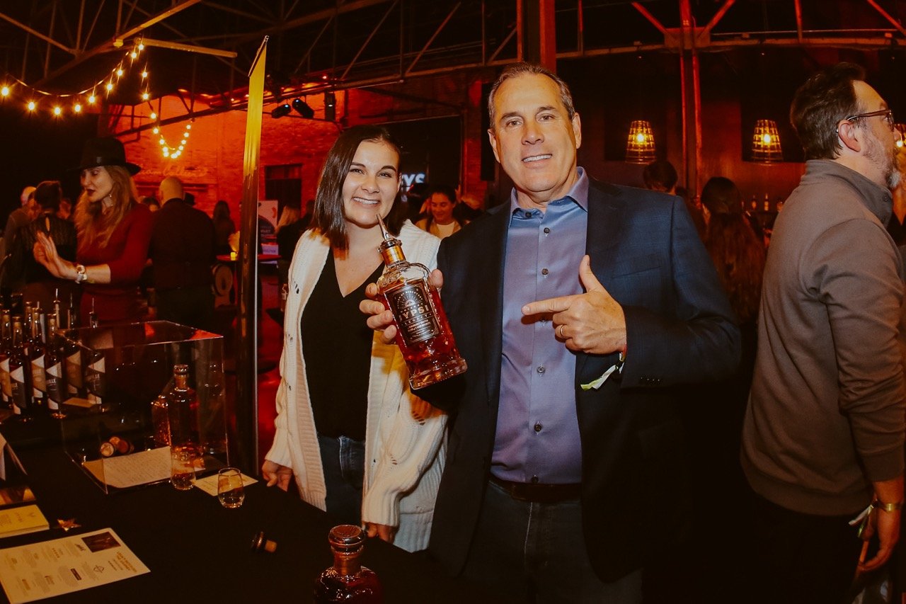 Bubbles-Bourbon-Festival-Nashville-Fundraiser-Roaring-20s-event-bourbon-tasting Large.jpeg