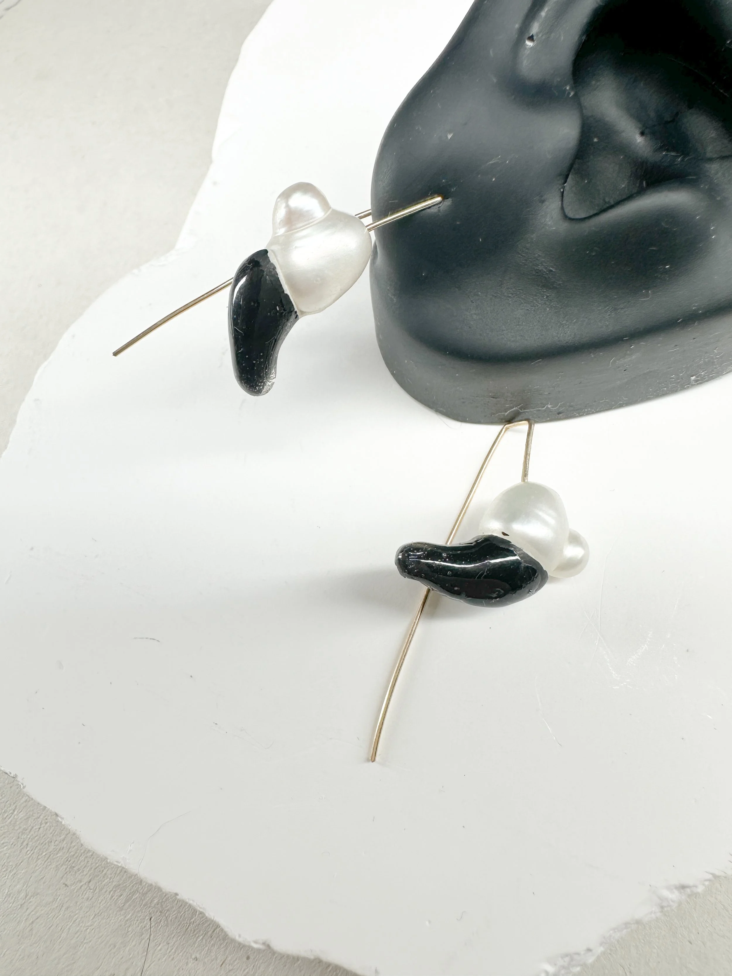 Pearl & Thorn Threaders 02