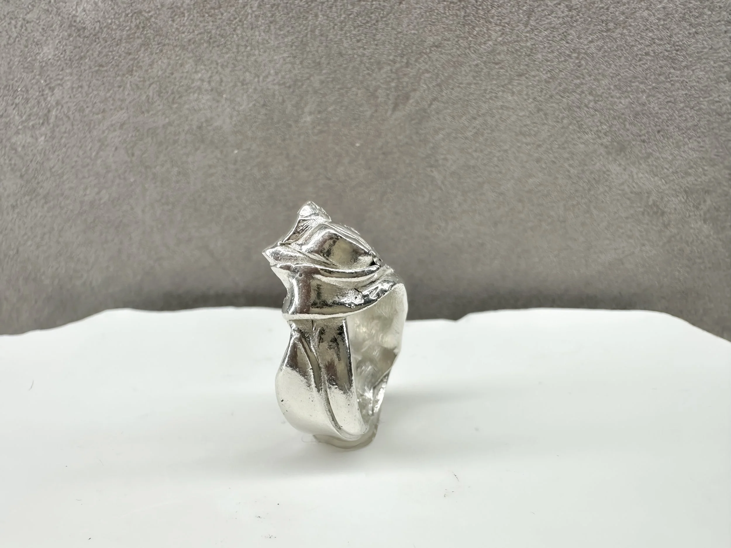 KNOT RING size 5