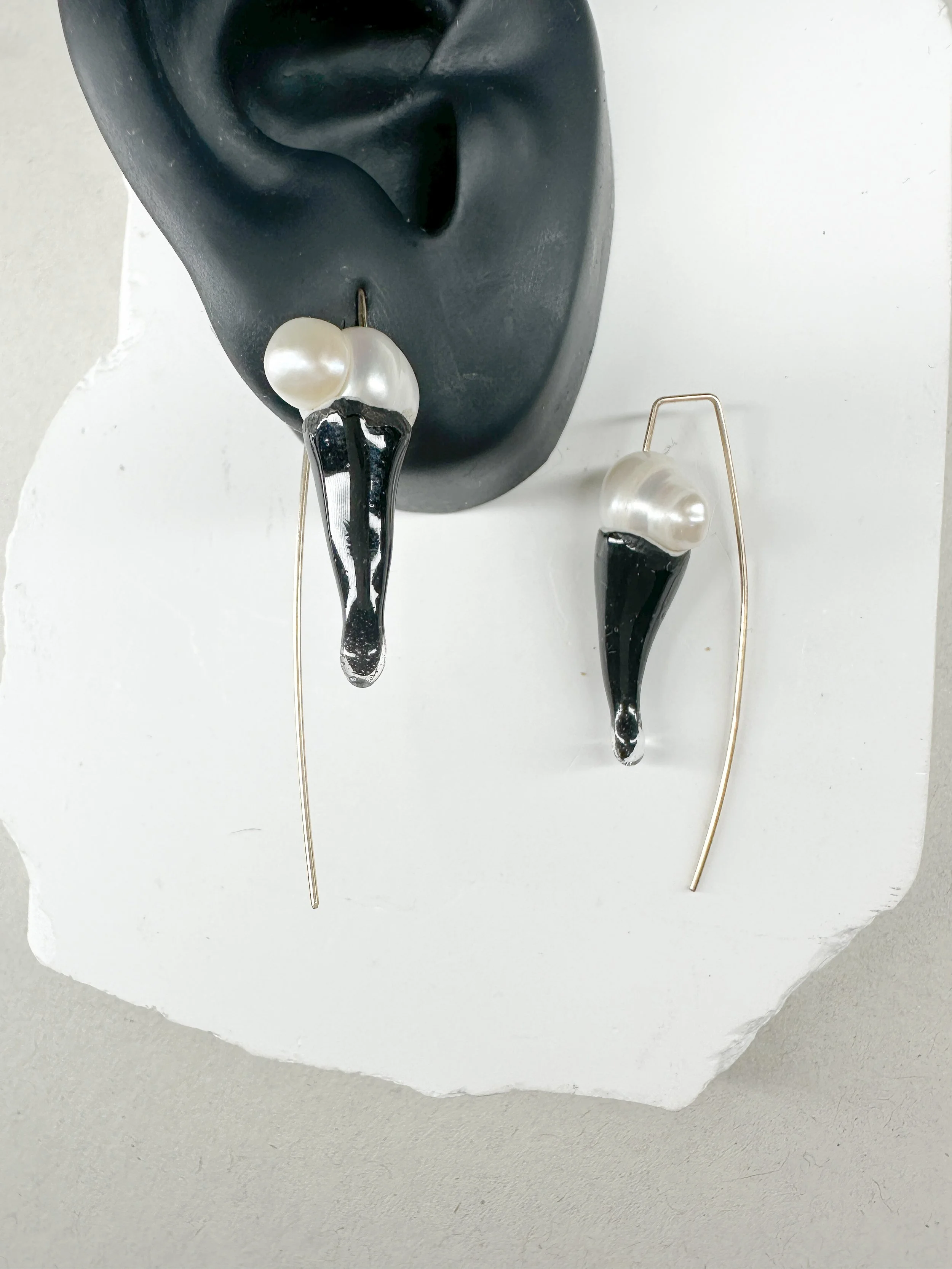 Pearl & Thorn Threaders 01