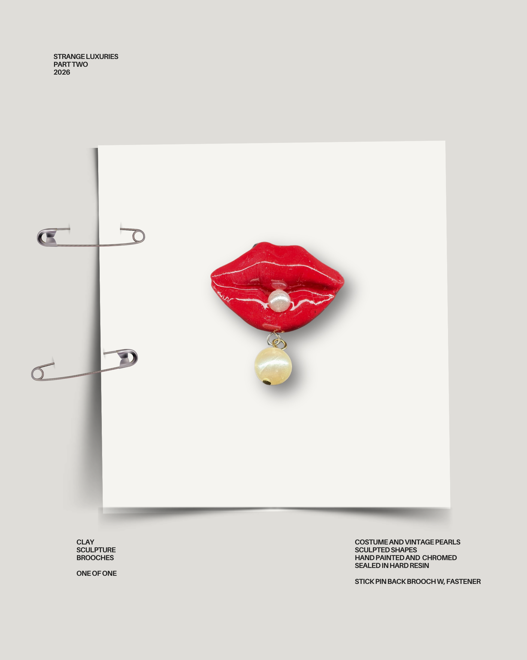 LIP BROOCH 2.7