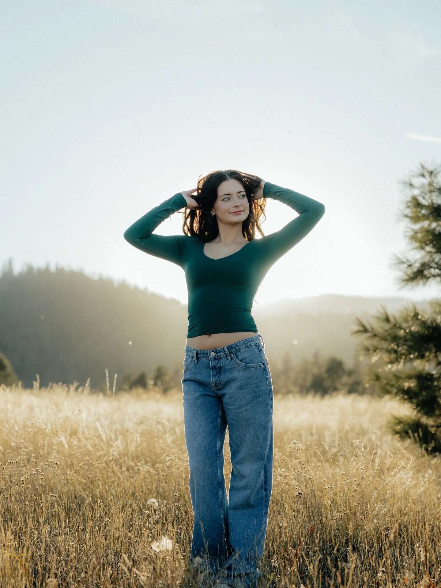 senior ☀️ day!

Celebrating the lovely @piper.bratton 

Trying to catch up on posting all of my pretty seniors from summer as winter comes to an end :)