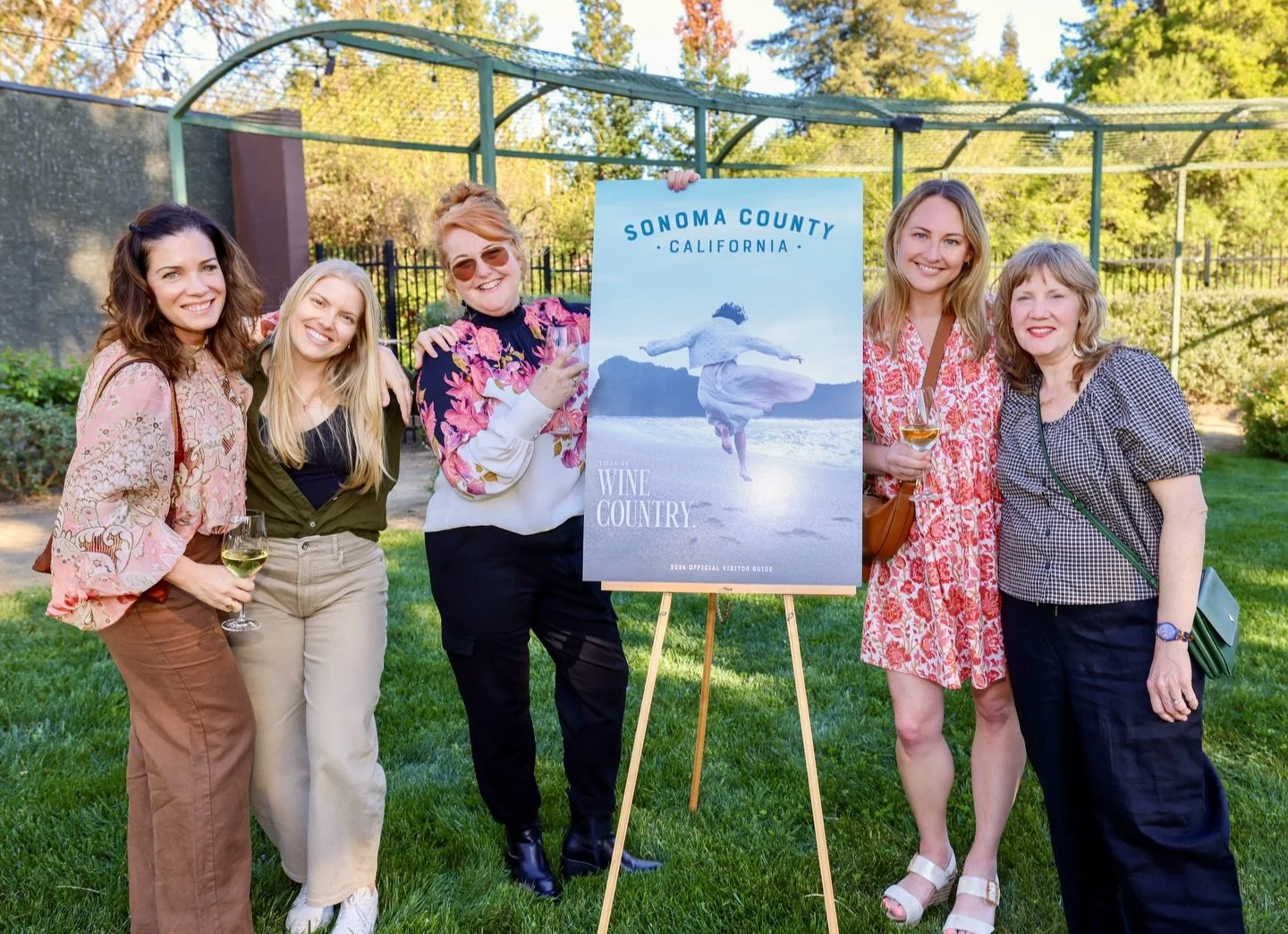 It&rsquo;s here!! 🎉 We celebrated the release of the 2026 @sonomacounty Visitor Guide with the Sonoma County Tourism team and community at @hyattregencysonoma 🥂 

📖 Featuring a new design and editorial features penned by local writers, this brand-