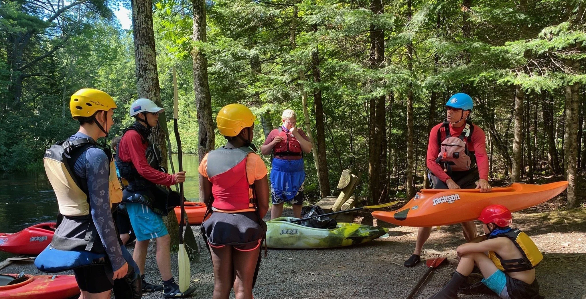 into+to+kayak2.jpg