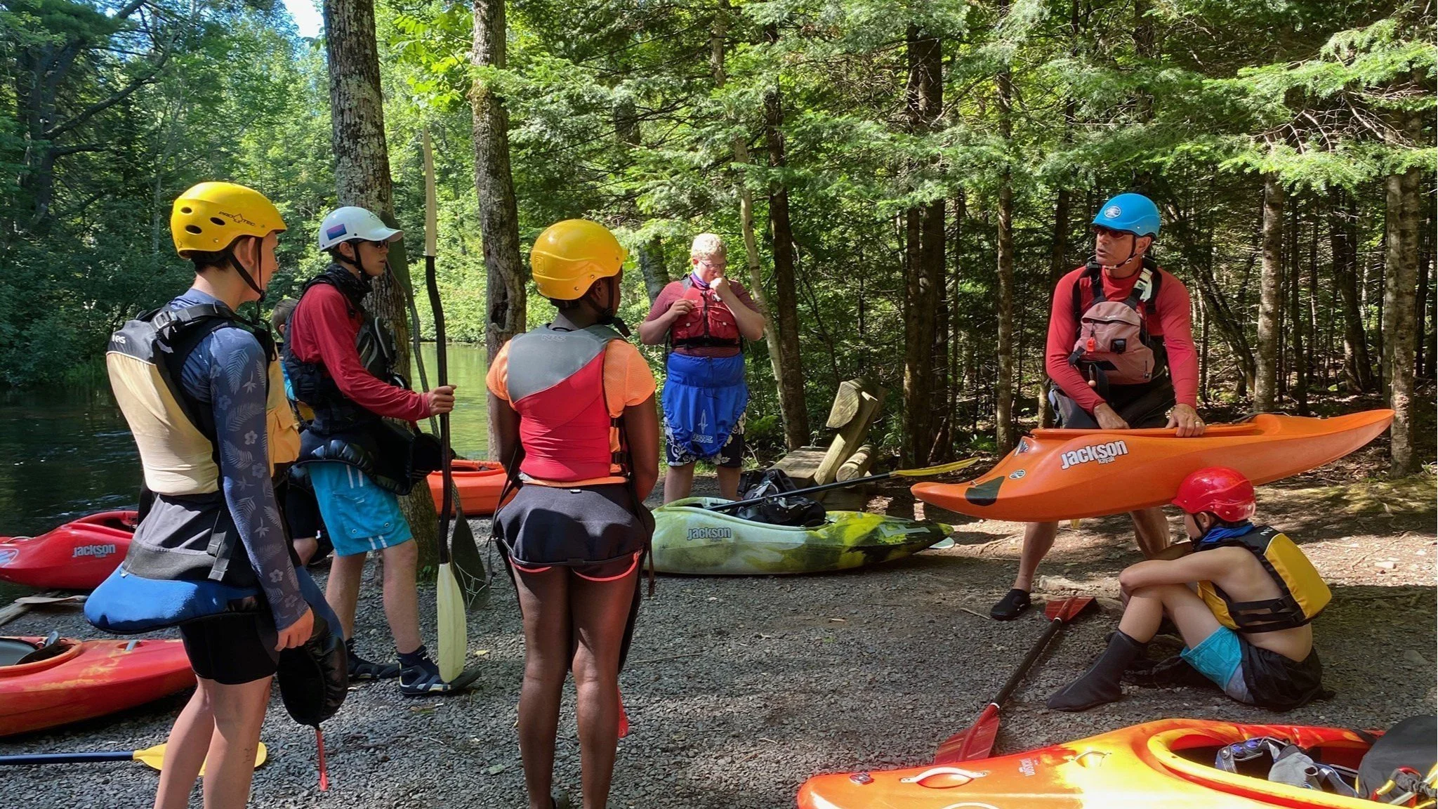 into+to+kayak.jpg