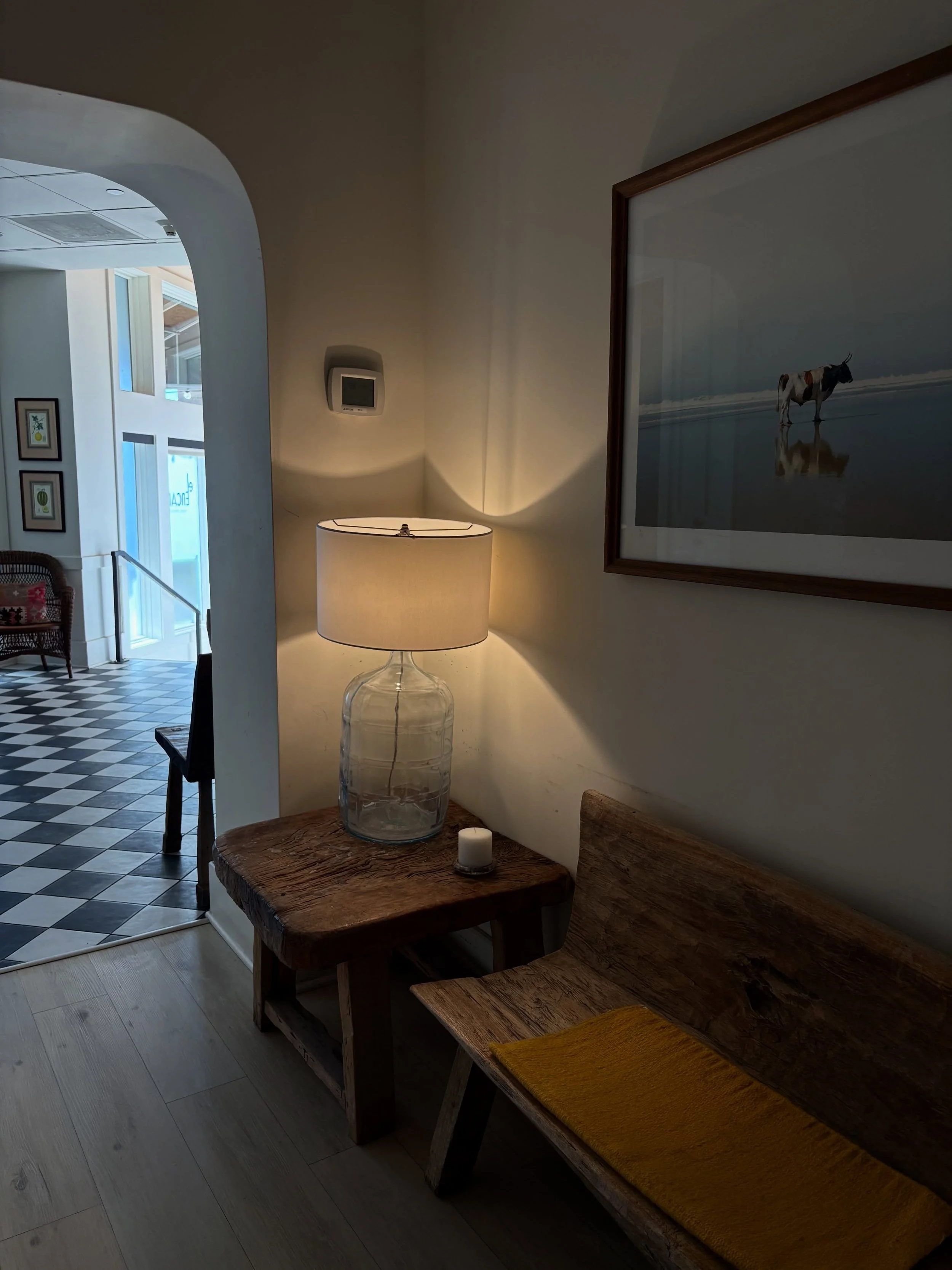 Every corner at our restaurant deserves the same attention, like this nook on your way down the hallway. Bonus points for anyone who knows where this lamp used to live!