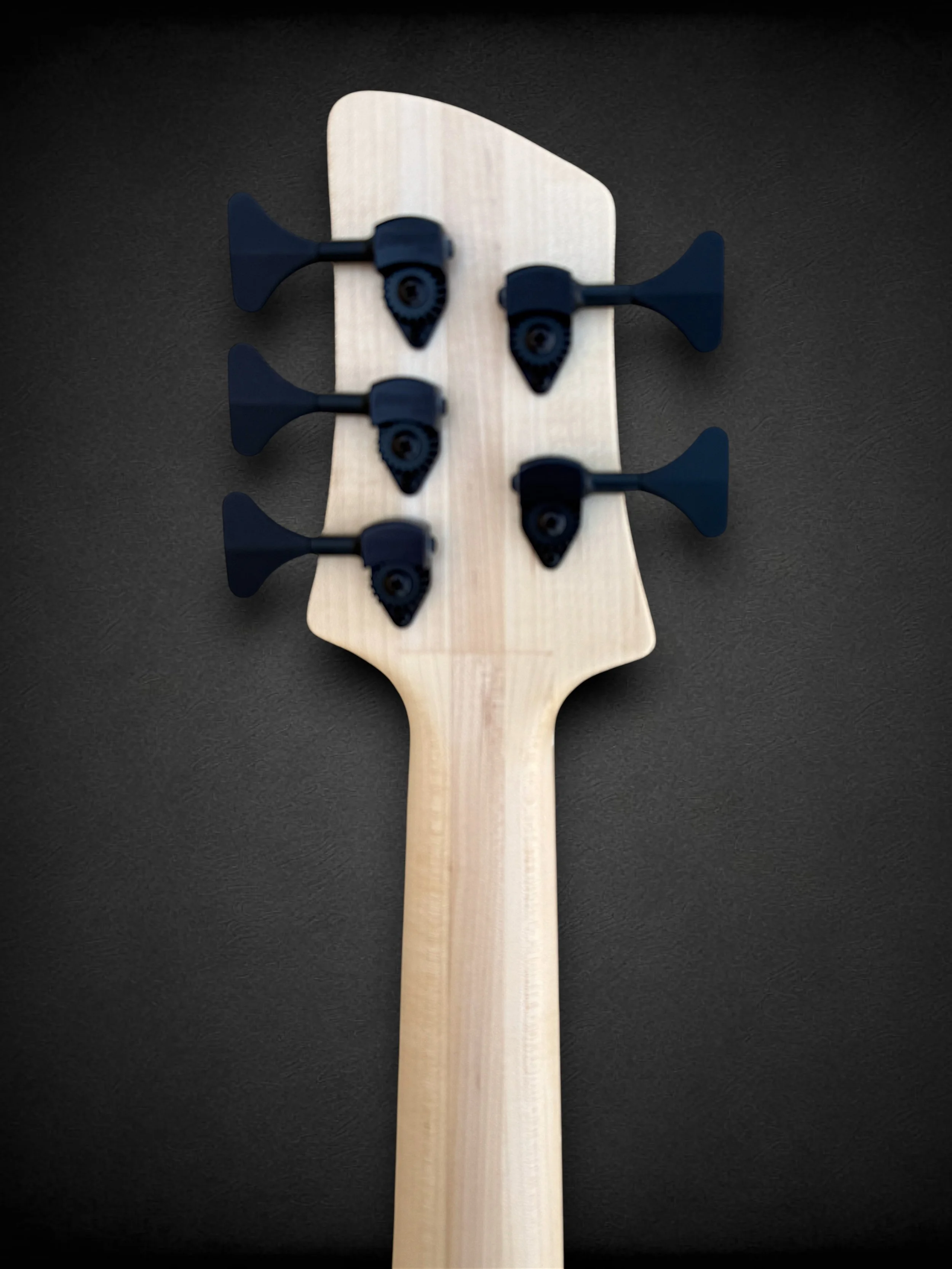 Elrick EVO Gold 5 Quilted Maple BACK HEADSTOCK-Photoroom.jpg