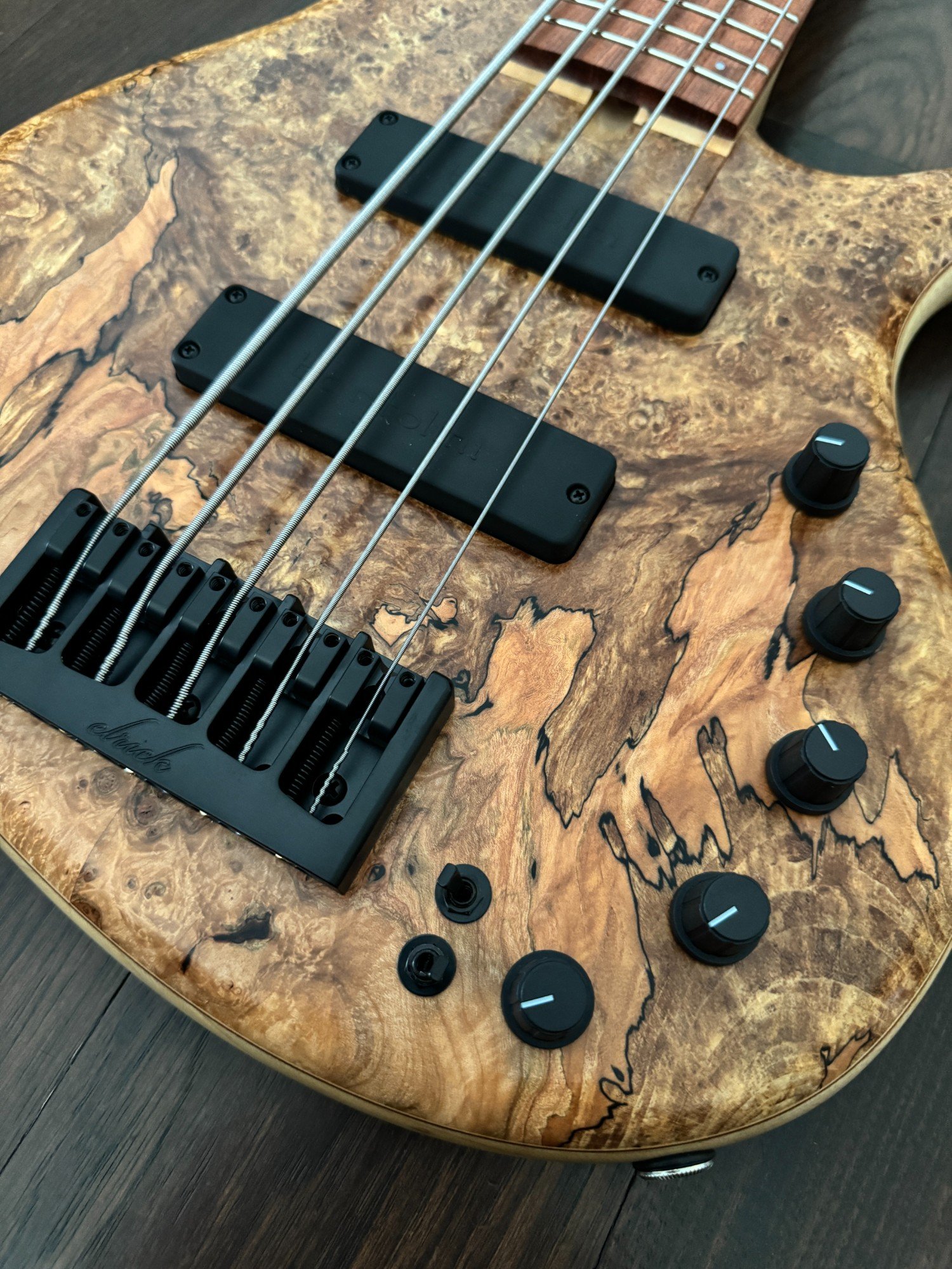 Elrick EVO 5 Spalted Maple SUPER CLOSEUP FRONT-Photoroom.jpg