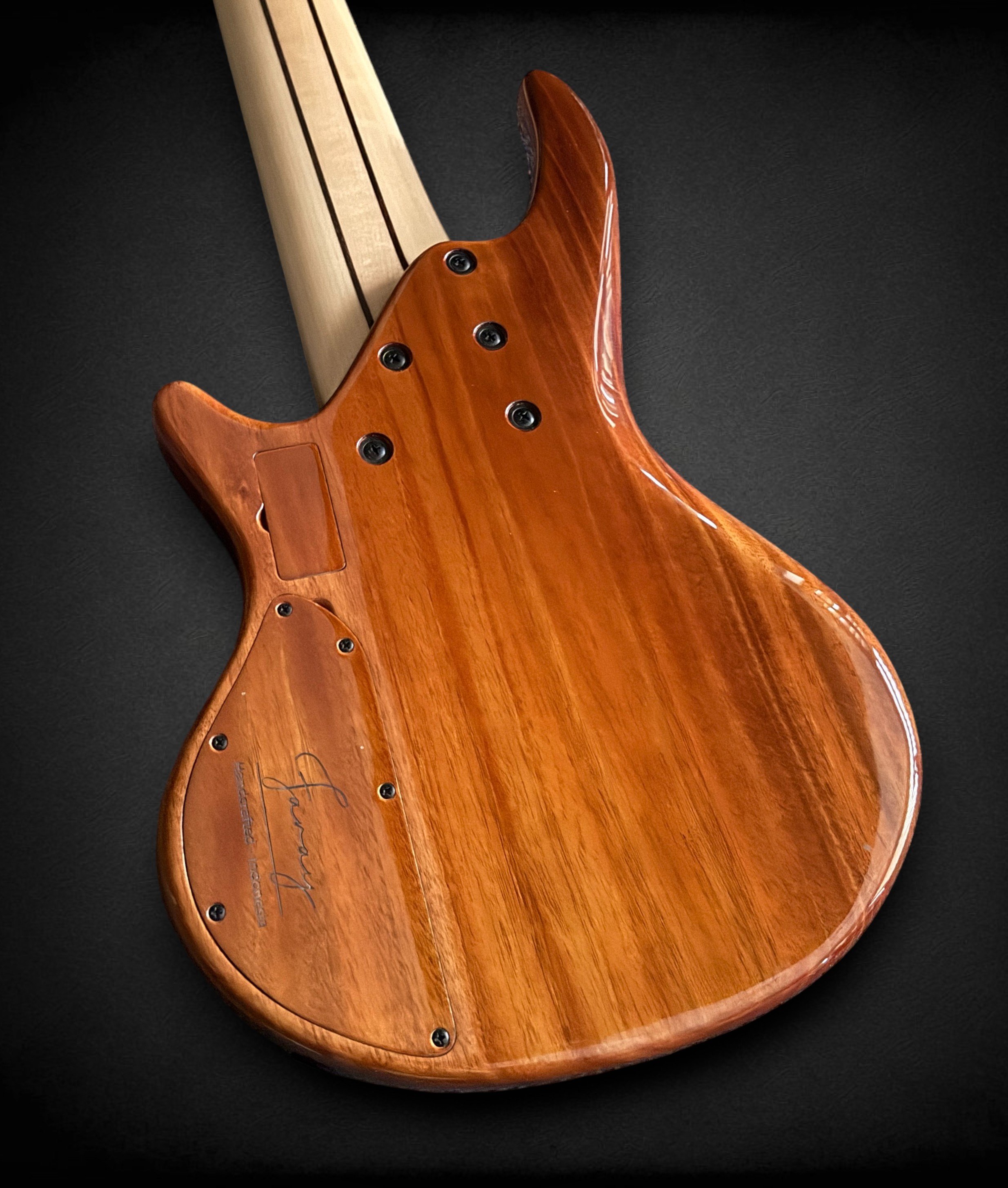 Faray Guitars Rexman 6 Headless BACK TL-Photoroom.jpg