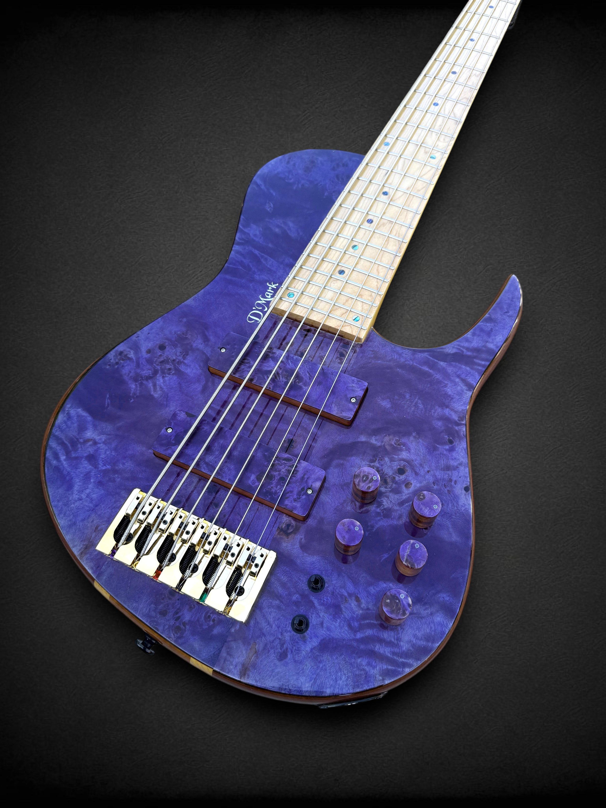D'Mark Omega 6 Purple Pioppo FRONTY TILTED R-Photoroom.jpg