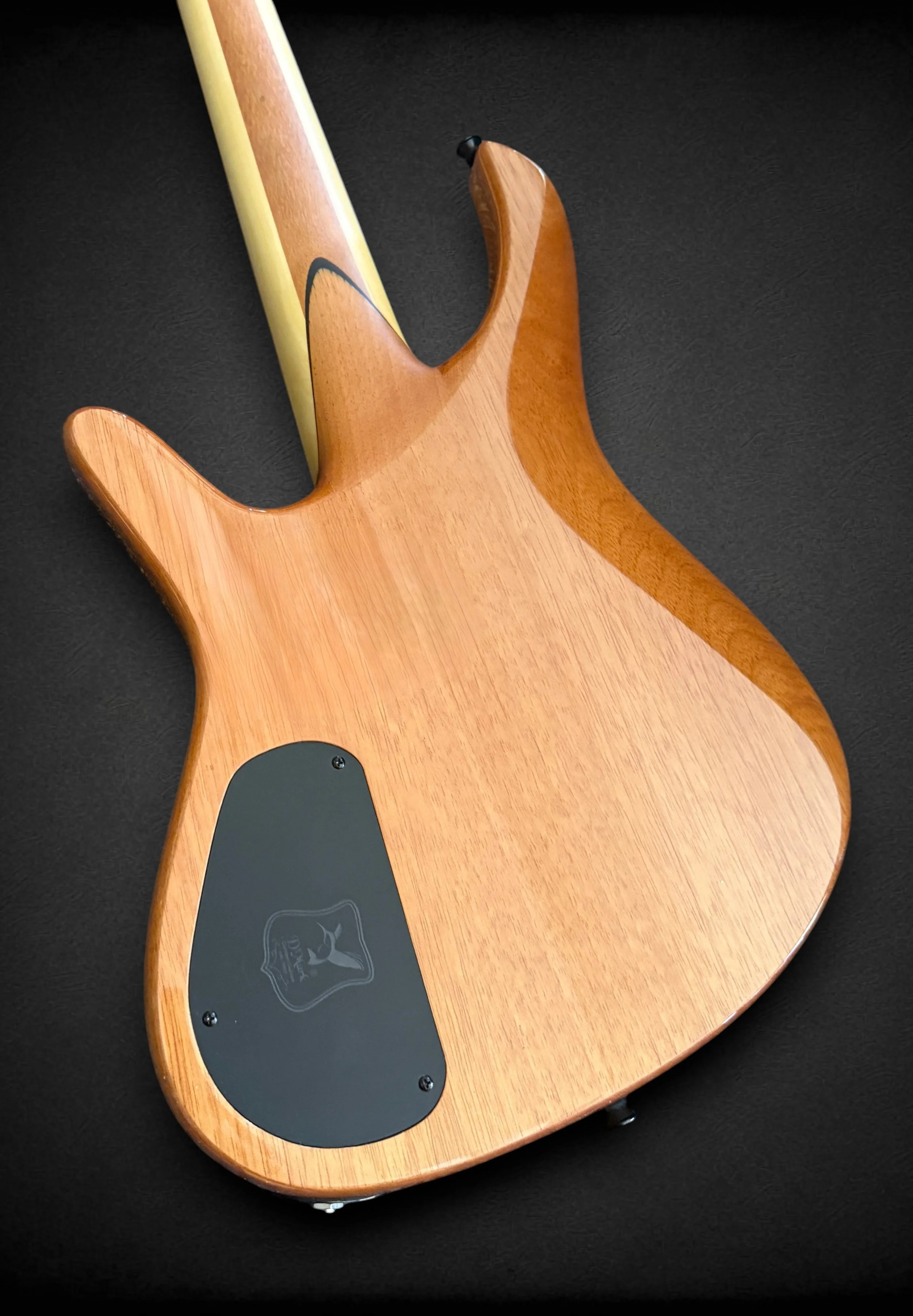 D'Mark Alpha 5 Antique Gold Marble BACK TL.jpg