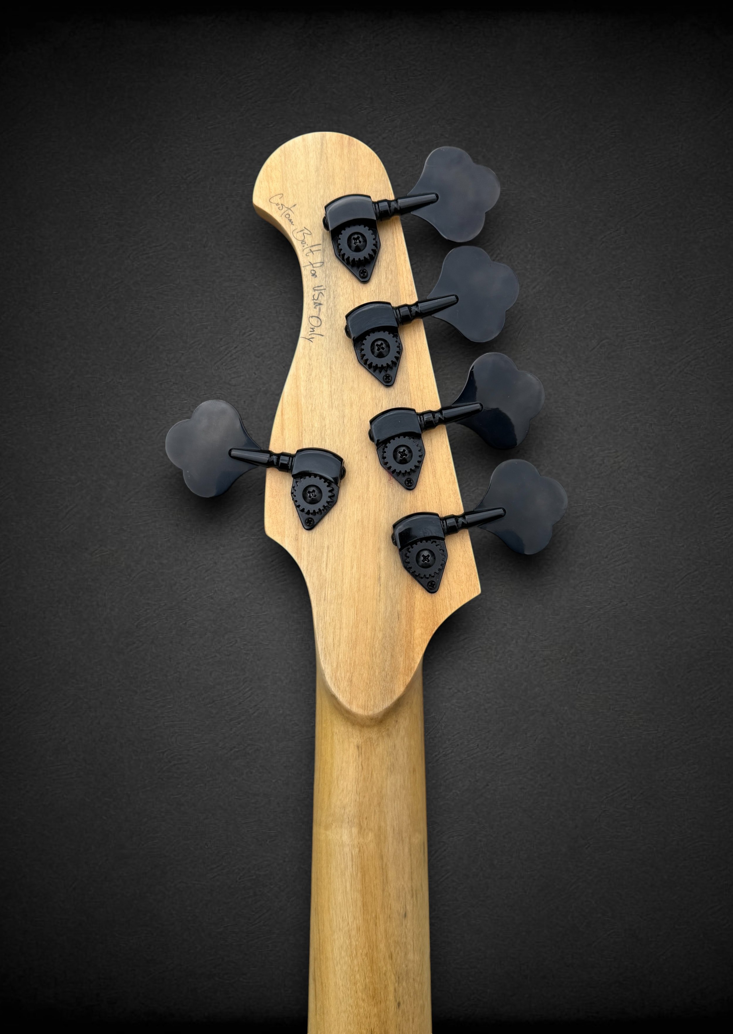 D’Mark JB X7 5 Silver Flake BACK HEADSTOCK-Photoroom.jpg