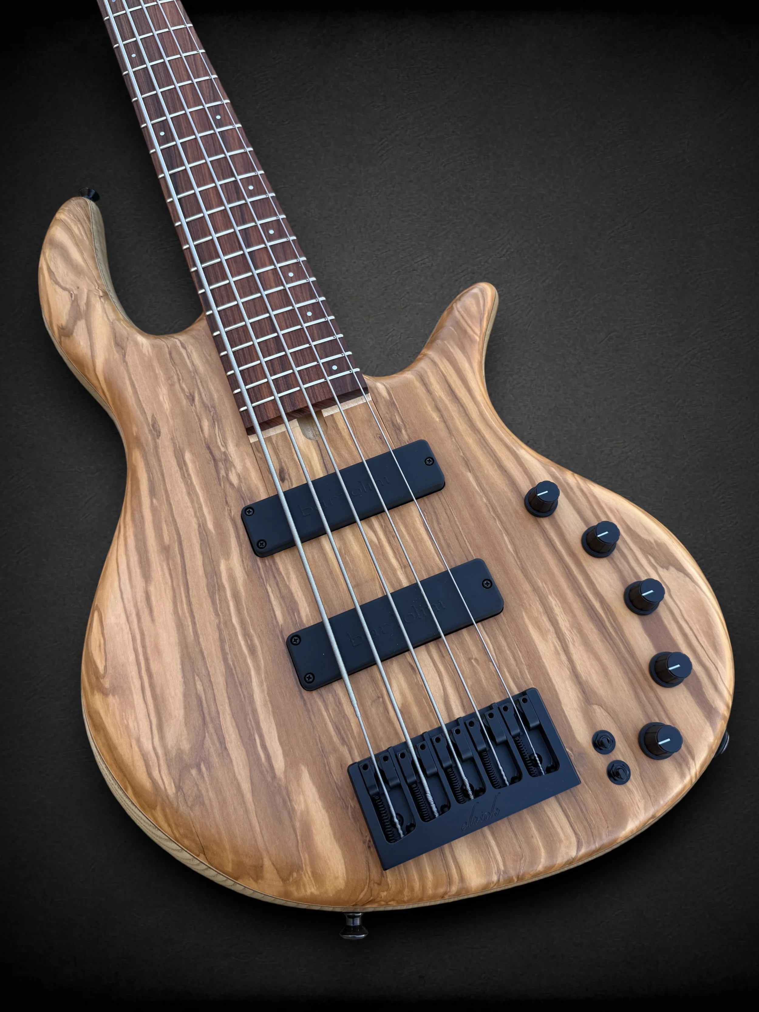 Elrick EVO Gold 5 Olivewood FRONT TL-Photoroom.jpg