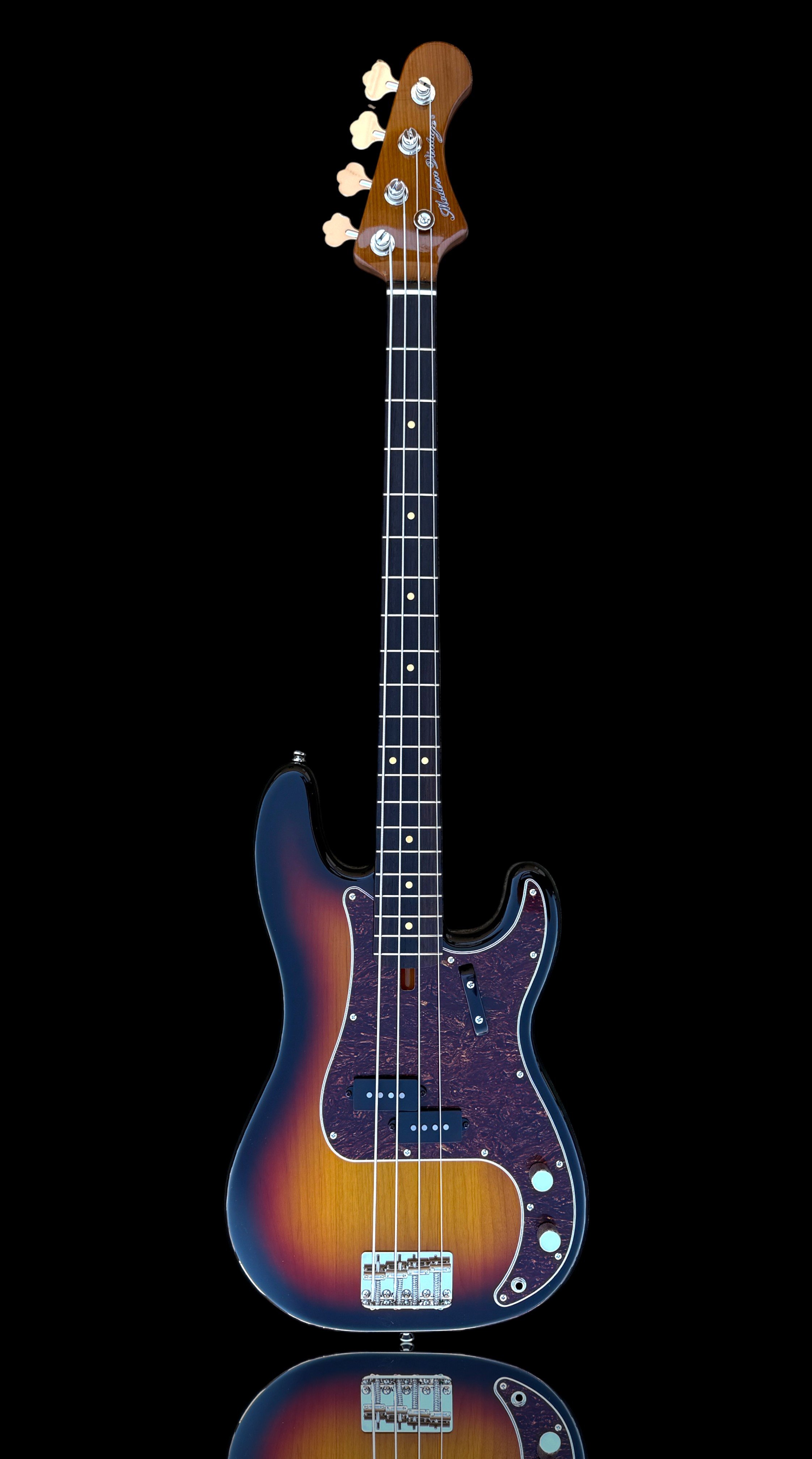 Modern Vintage MVP-62 3 TS FRONT HERO-Photoroom.jpg