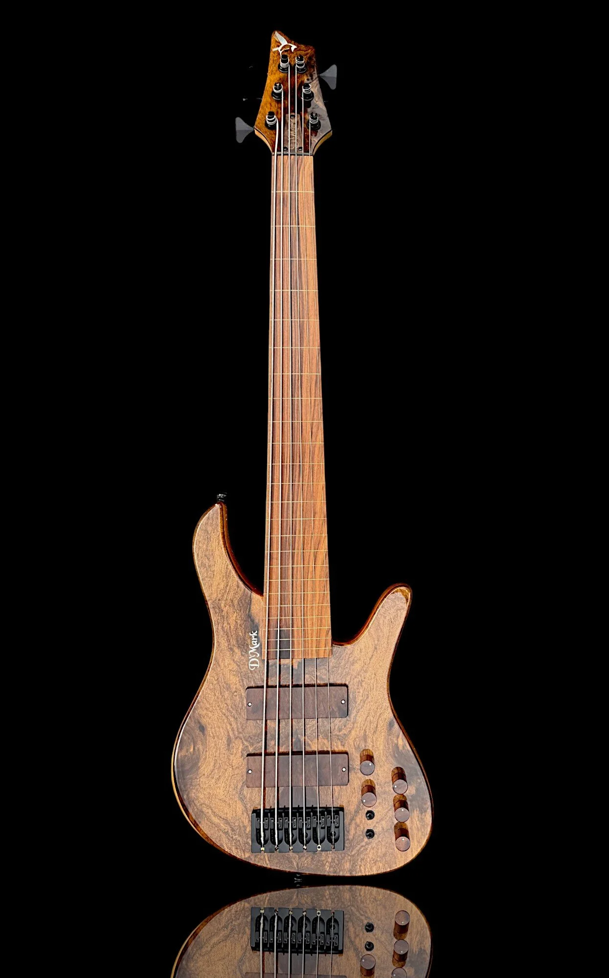 D'Mark Alpha 6 Brazilian Imbuia FRETLESS — The Bass Spot