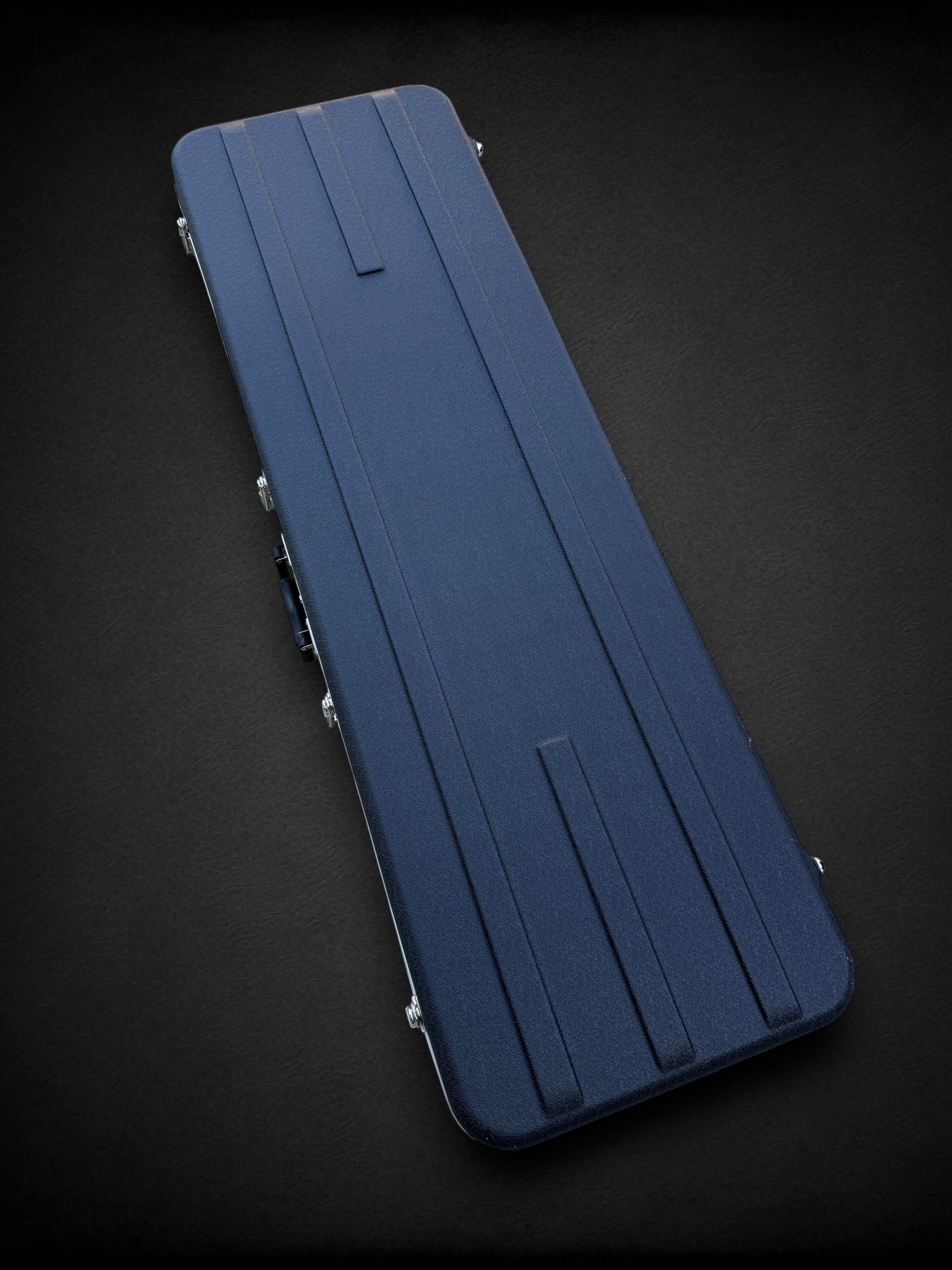 Alusonic Django Deluxe Custom Shop 5 CASE-Photoroom.jpg