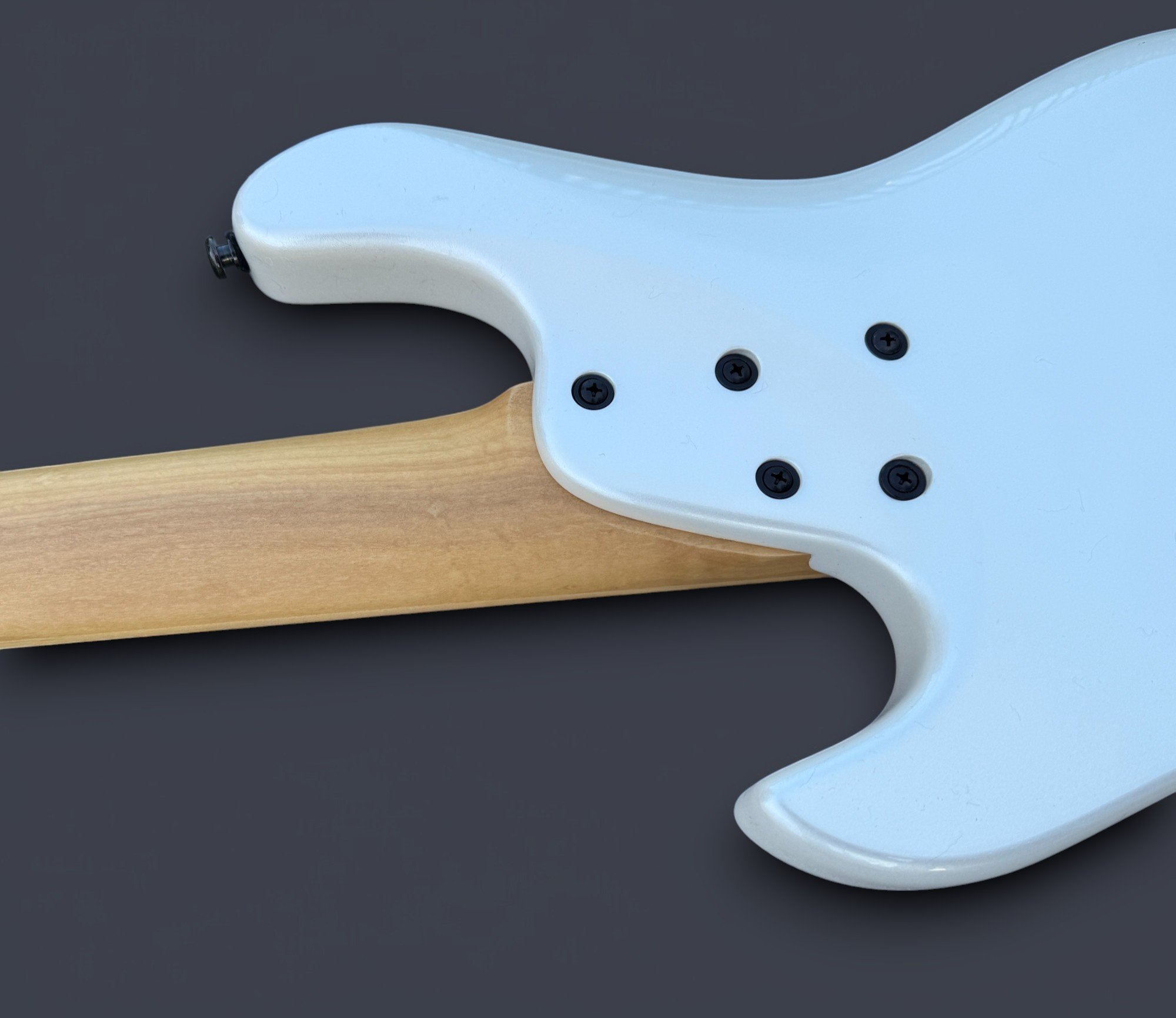 D'Mark JB X7 Pearl White NECKJOINT-Photoroom.jpg
