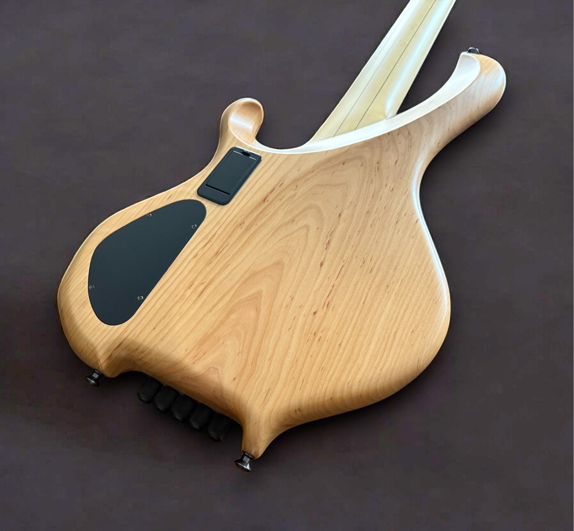 Maruszczkk Frog Omega 5 Spalted Maple BACK TILTED R-Photoroom.jpg