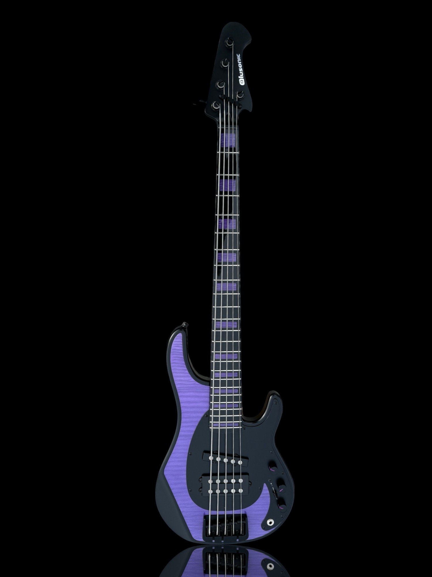 Alusonic Django Deluxe Custom Shop 5 FRONT HERO-Photoroom.jpg