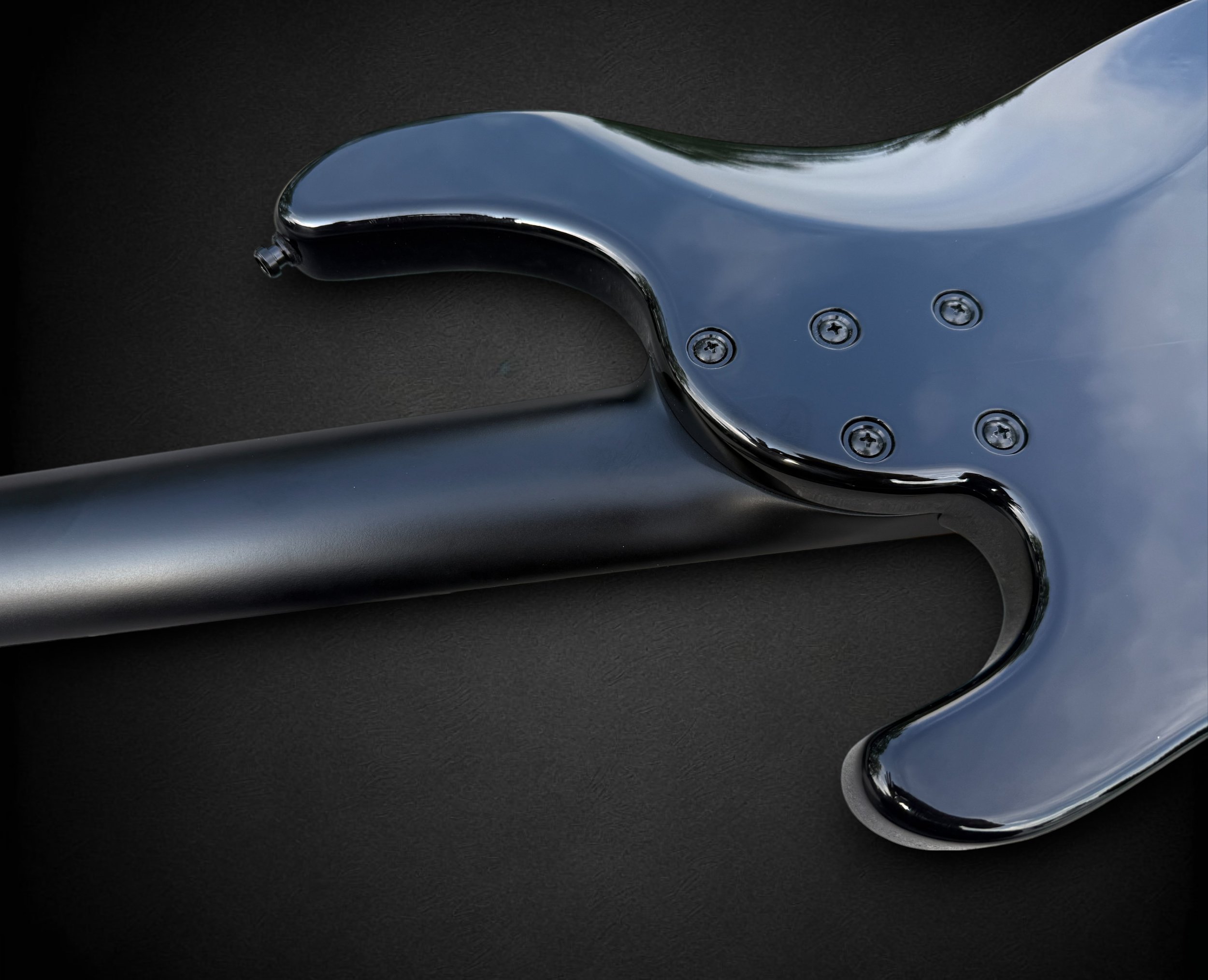 Alusonic Django 5 Standard Carbon NECK JOINT-Photoroom.jpg
