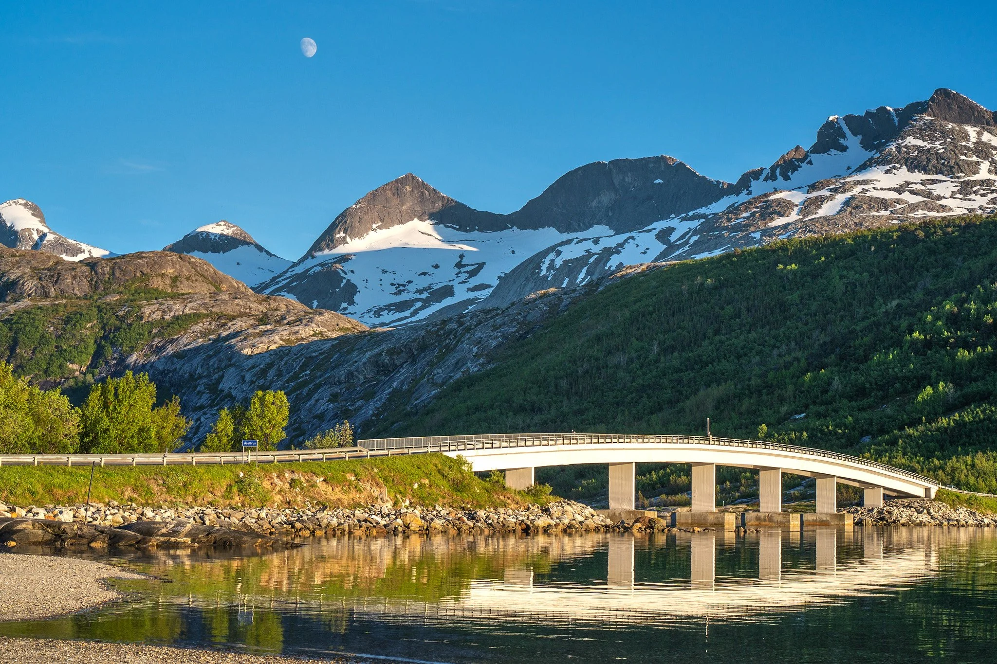 _DSC3412 2048 web.jpg