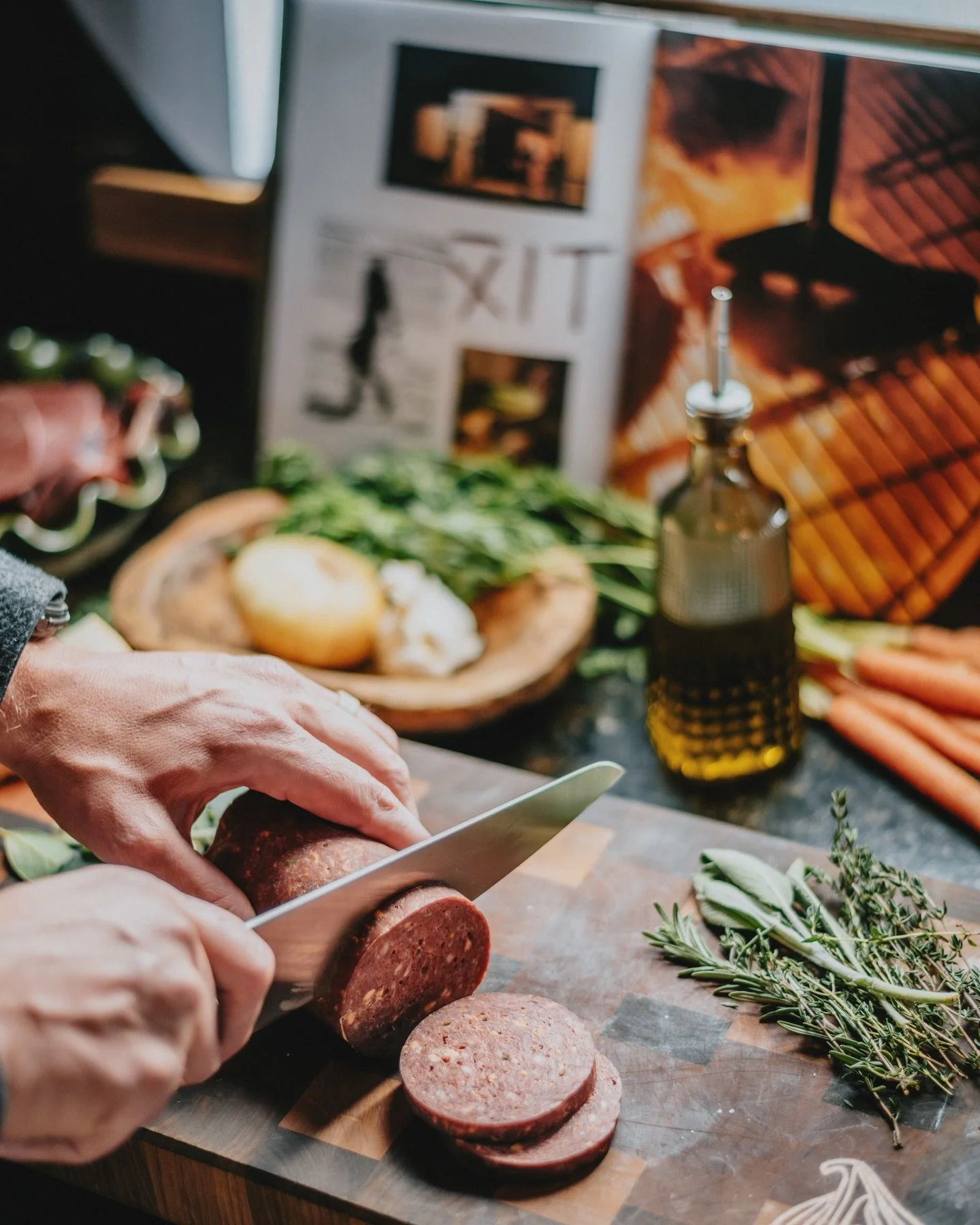 Shot for @modernhuntsman &hearts;️🏹📸 
Their beautiful Wild Game Cookbook available at: modernhuntsman.com

#cookbook
