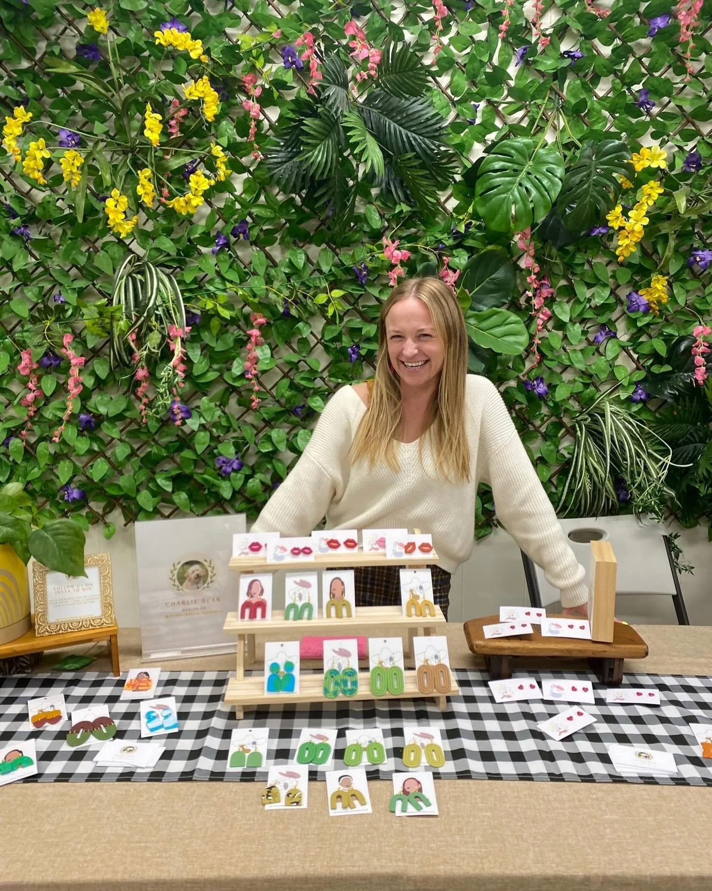Thrilled to share Jessica&rsquo;s story on Her Career Story! 🤩 She is a Global Program Manager in med tech, an author of two books, and a creator of handmade art. She proves you don&rsquo;t have to choose just one path&mdash;embrace your passions! ?