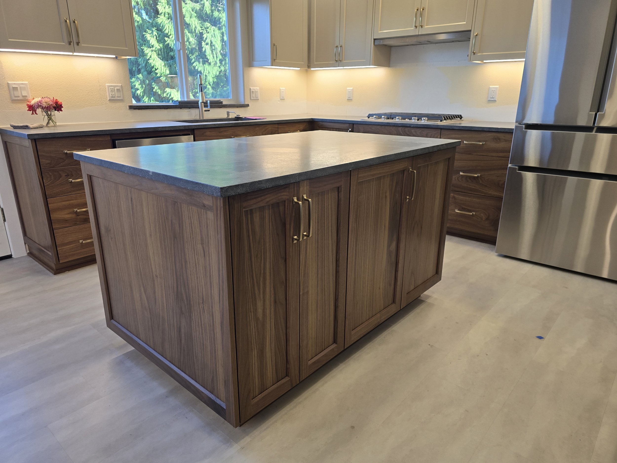 CB 1 Kitchen 5.jpg