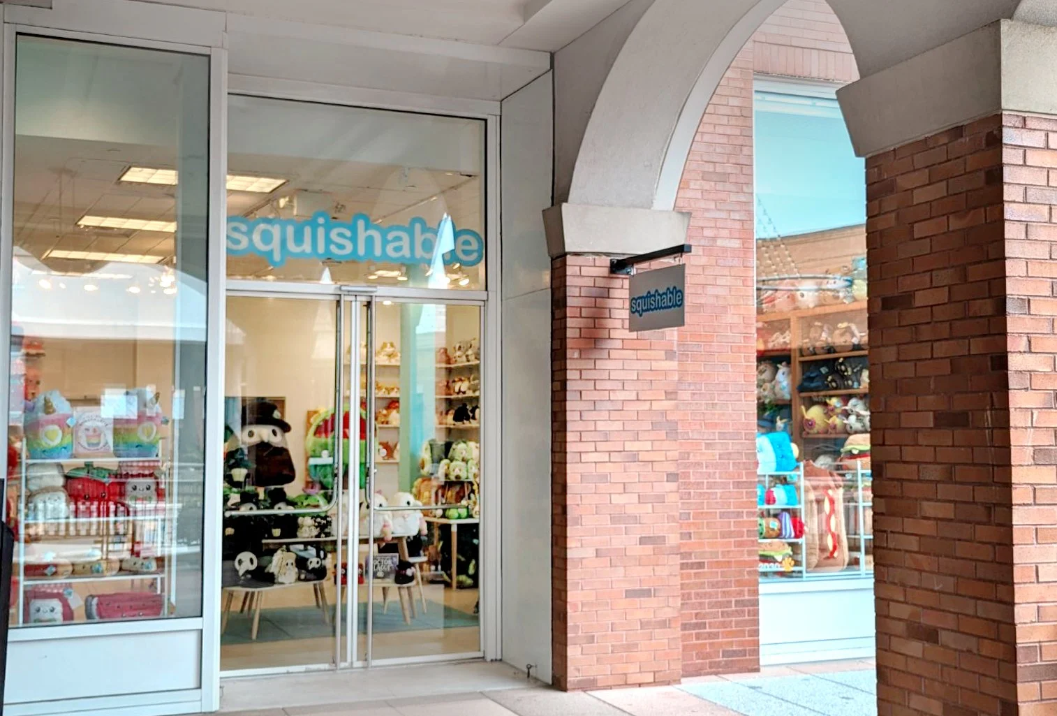 shortpump_storefront_large.jpg