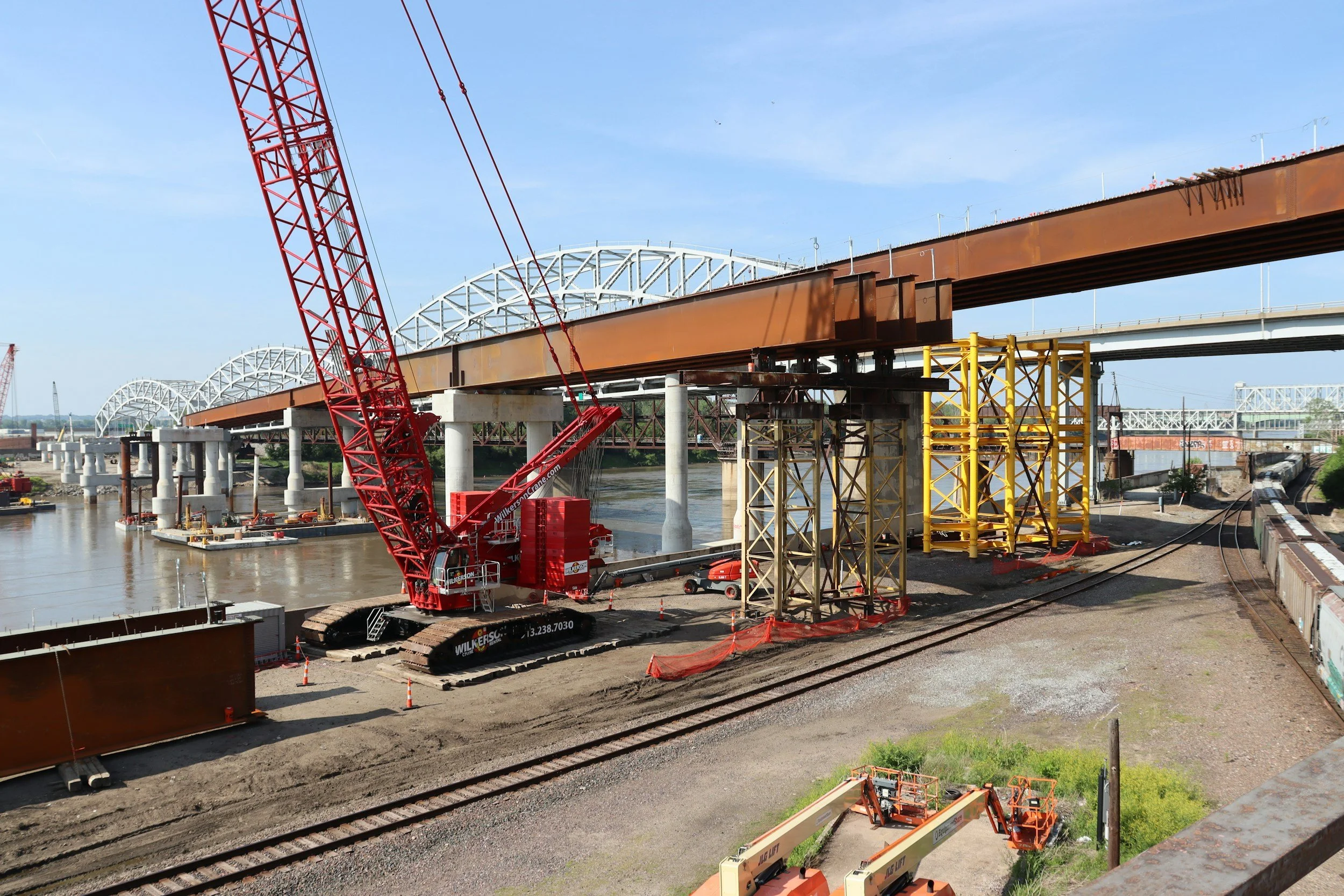 Delay analysis and forensic delay analysis in bridge construction projects