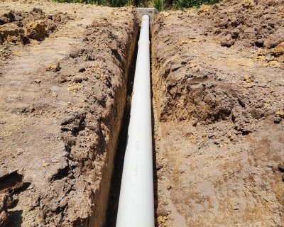 stormwater pipe installation on Auckland residential earthworks site run by Oxen limited