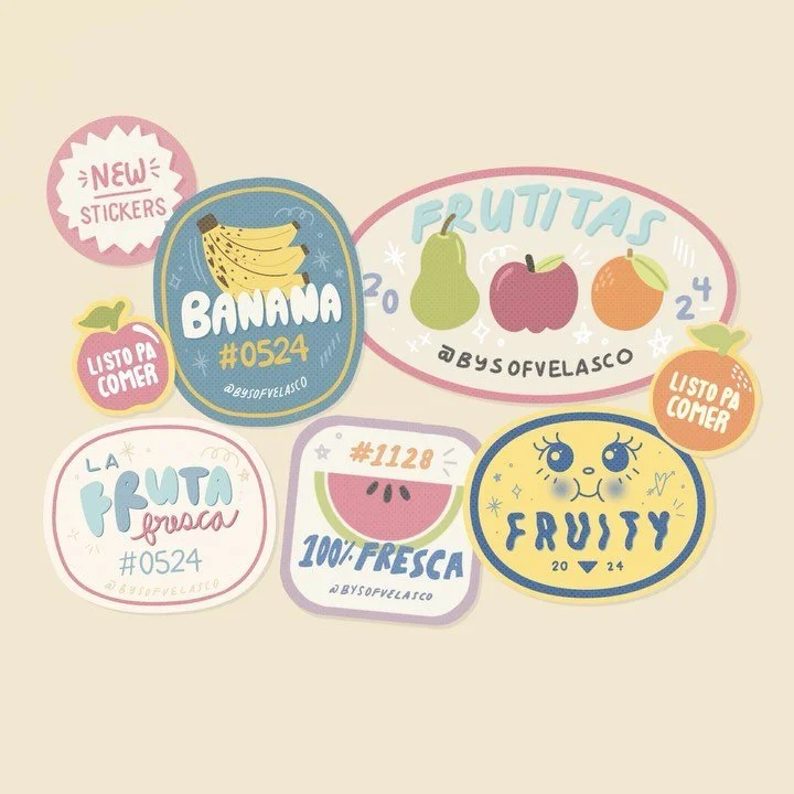 &lrm;˚｡⋆୨୧˚ aaaaamo las calcas que le ponen a la fruta &hearts;
Me falt&oacute; la bell&iacute;sima Carmelita que podemos encontrar en los pl&aacute;tanos pero a ella la dibujo en otra ocasi&oacute;n&hellip;

Doodles y gifs ♡‧₊˚

-
#sofiavelasco #bys