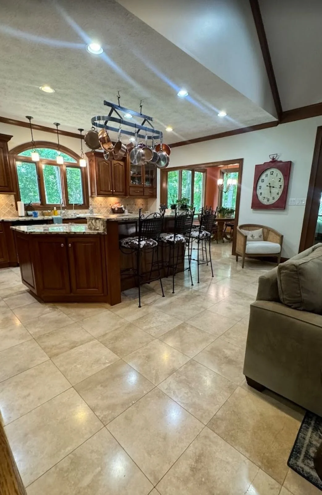 Professional Cleaning in Carmel 29.jpg