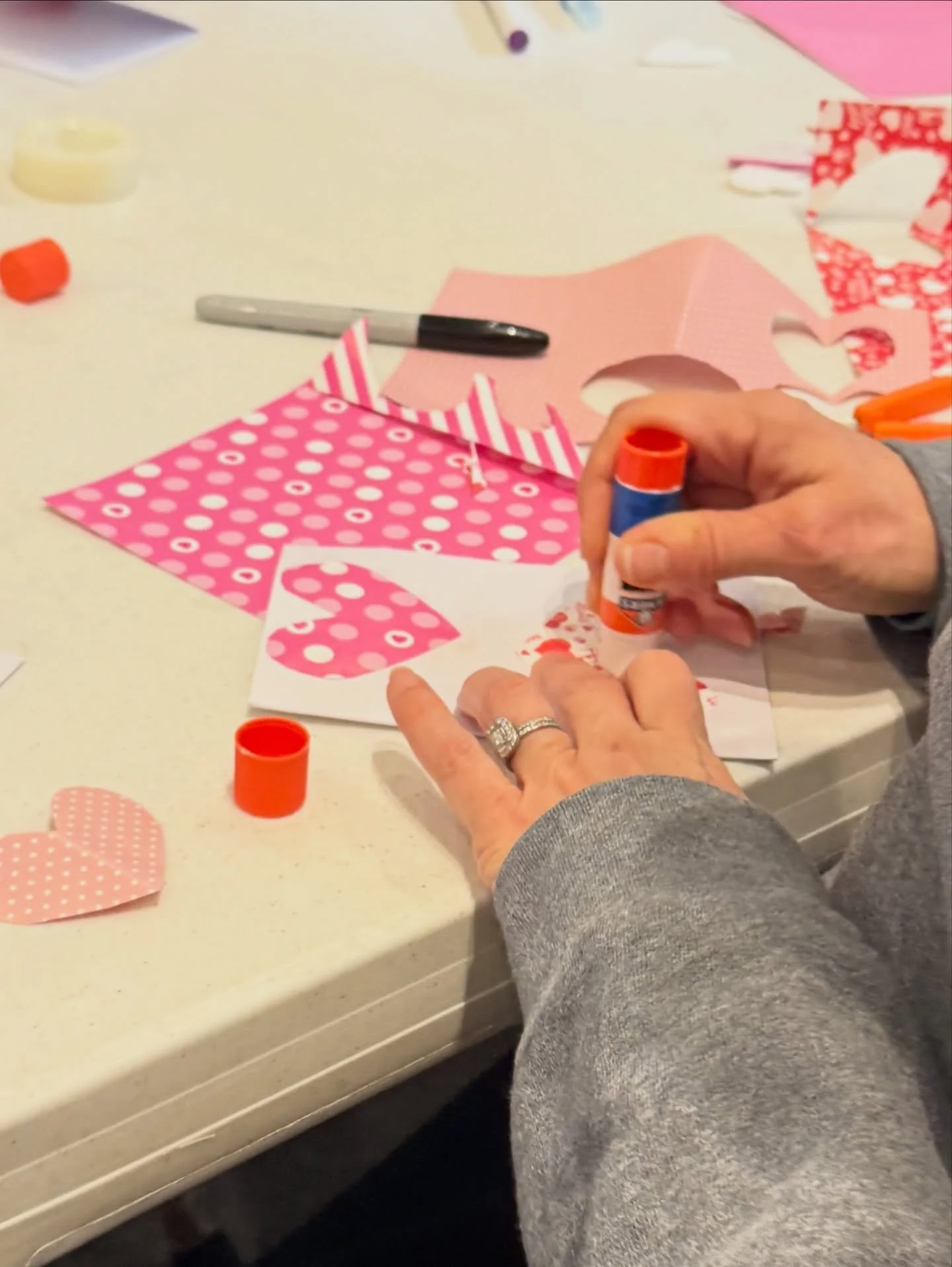 Volunteering is good for the soul. We are on a mission with @aarp to make 100 Valentine&rsquo;s Day cards to give to seniors in nursing homes. We are having so much fun using our creativity to bring love to others. 💕