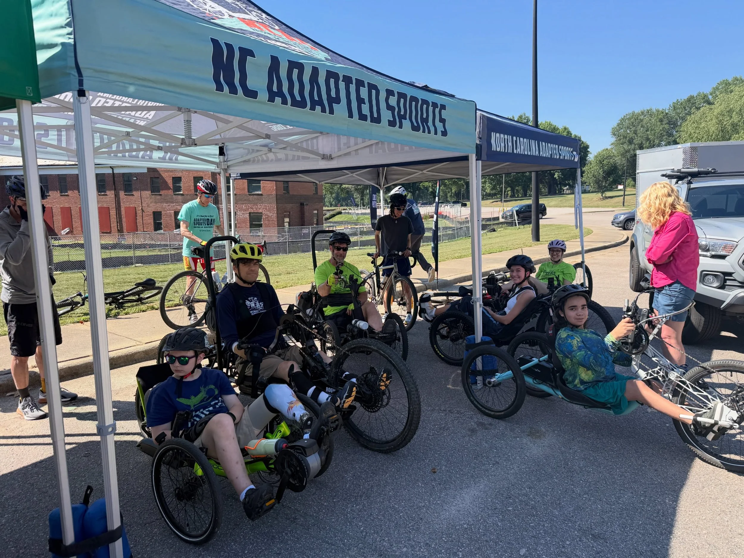 Today we were able to bring a client out to @ncadaptedsports cycling clinic @dixpark to do some troll hunting! Our client was an avid mountain biker before their accident and this was their first time back off roading. The bike might look different t