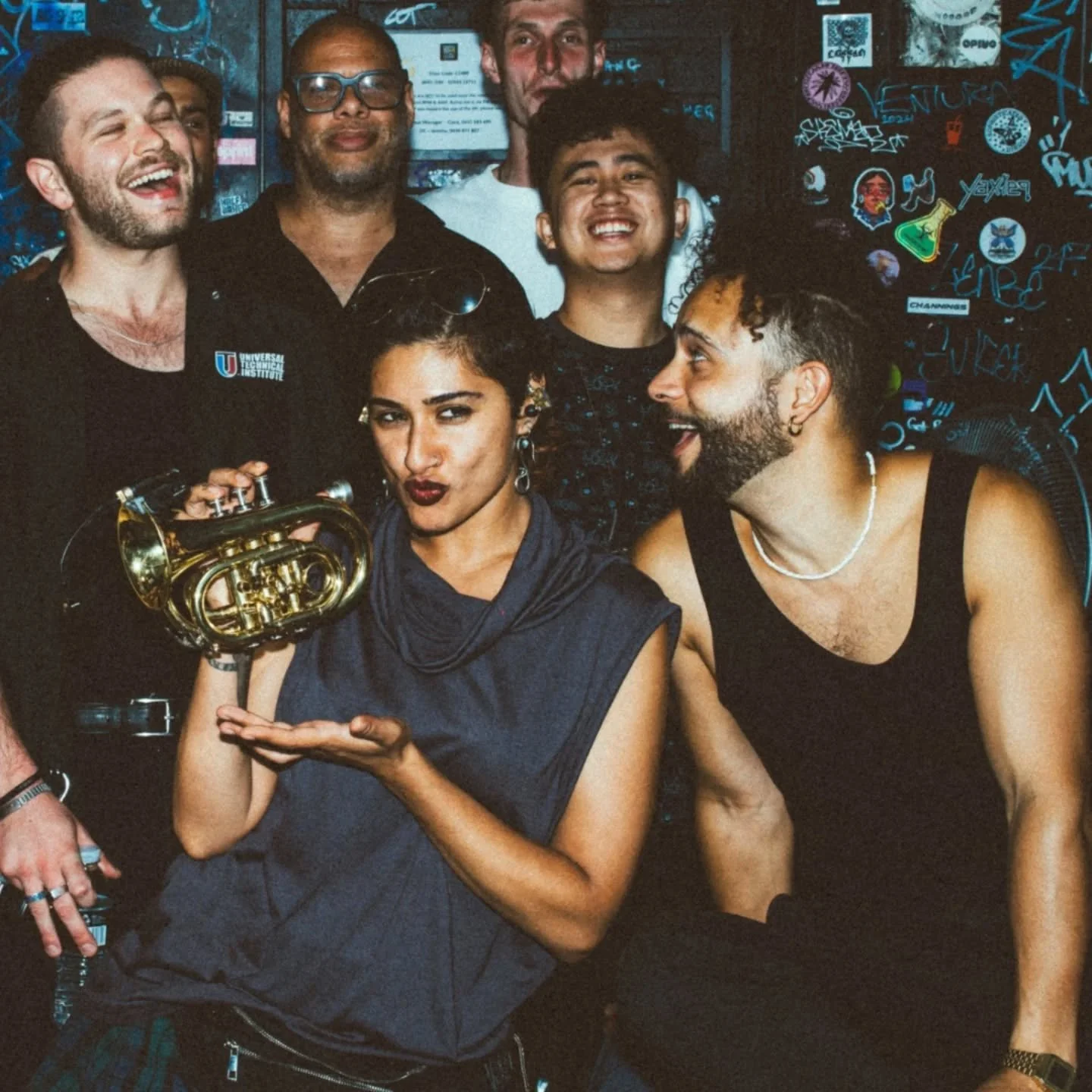 No lie - sexiest crowd I've ever seen at the  @sultryandsample gig 🔥🔥🎙️
#hotmics #sultryandsample #sydneygigs