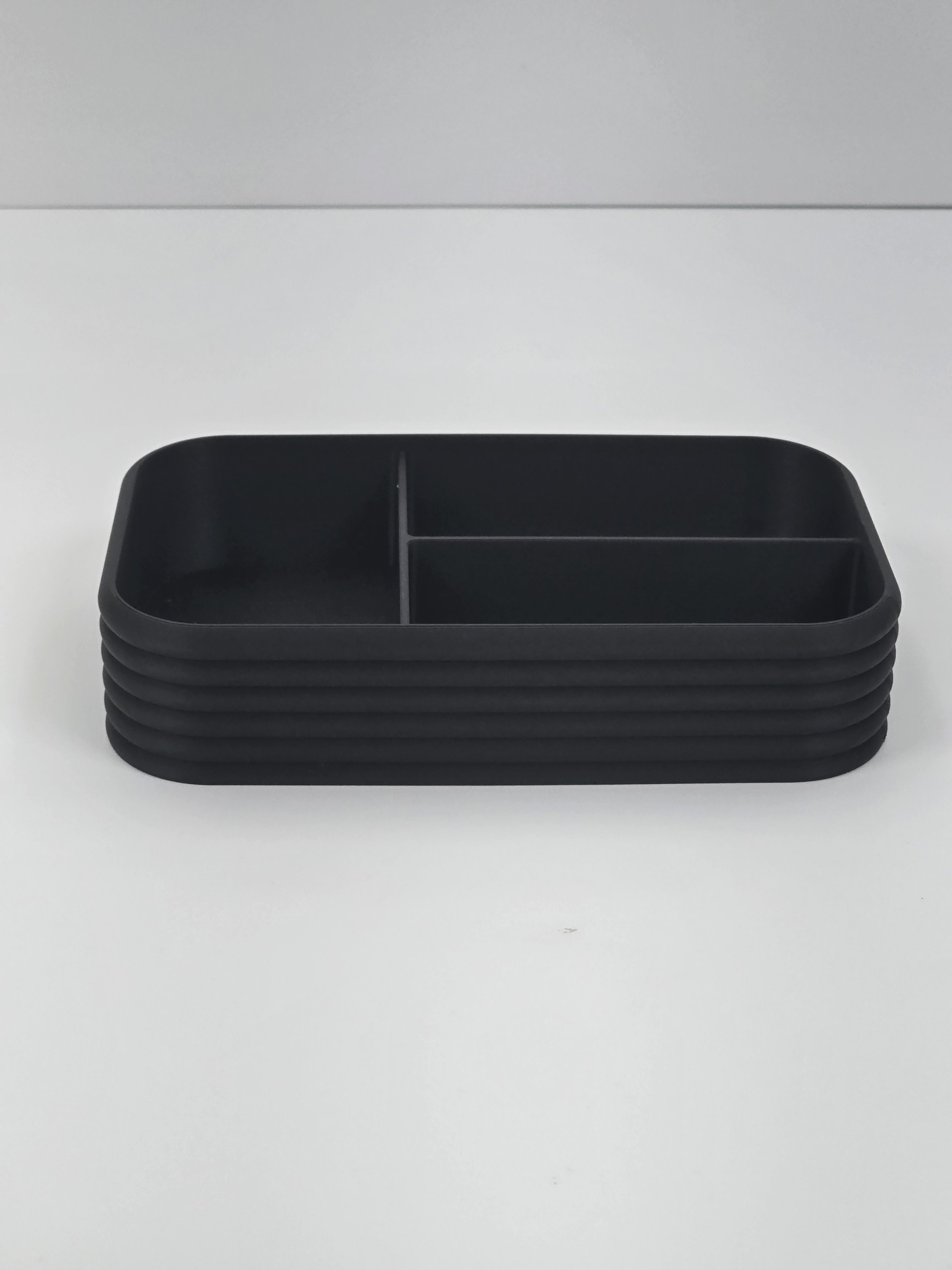 Delta - Desk Organiser - RetroTri - Matte Black - Single - PDBPLAS-2-6-1-1001.jpg