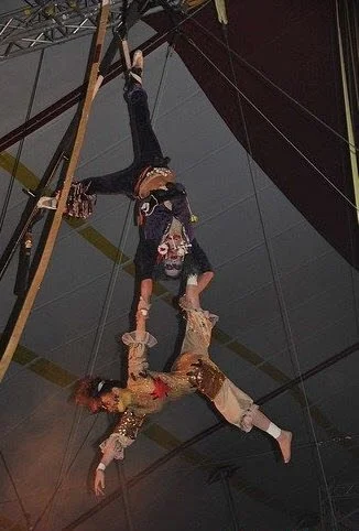 portfolio_circus01.jpg