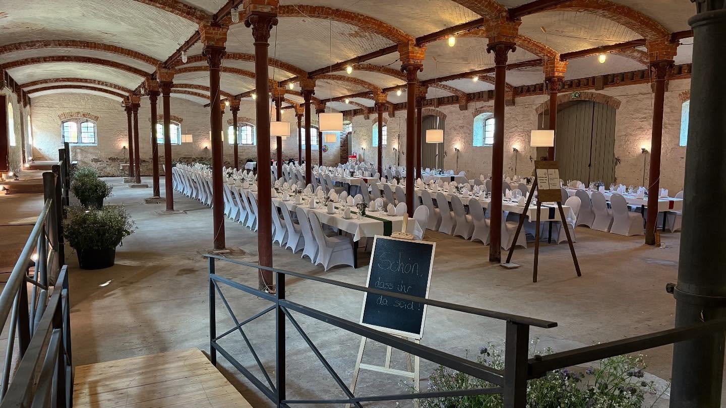 #hochzeitslocation #eventlocation #gew&ouml;lbedecke #geb&auml;udeumnutzung #m&auml;rchenhochzeit #hochzeitslocations #hochzeitsdeko #weddingvenue #weddingvenuehunting #weddingday #freietrauung #traumhochzeit #heiraten #weddingphotography #wedding