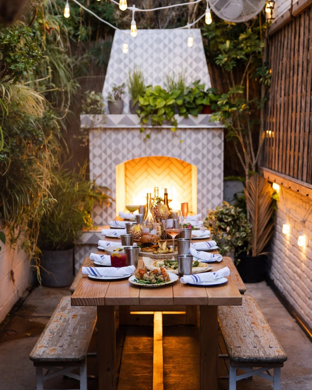 A fresh addition to the MCPR table. 🌱⁠
⁠
We&rsquo;re delighted to welcome @thebutchersdaughter_official to the Modern Currency PR portfolio&mdash;the innovative brand that made a name for plant-forward dining&mdash;entering an exciting new chapter o