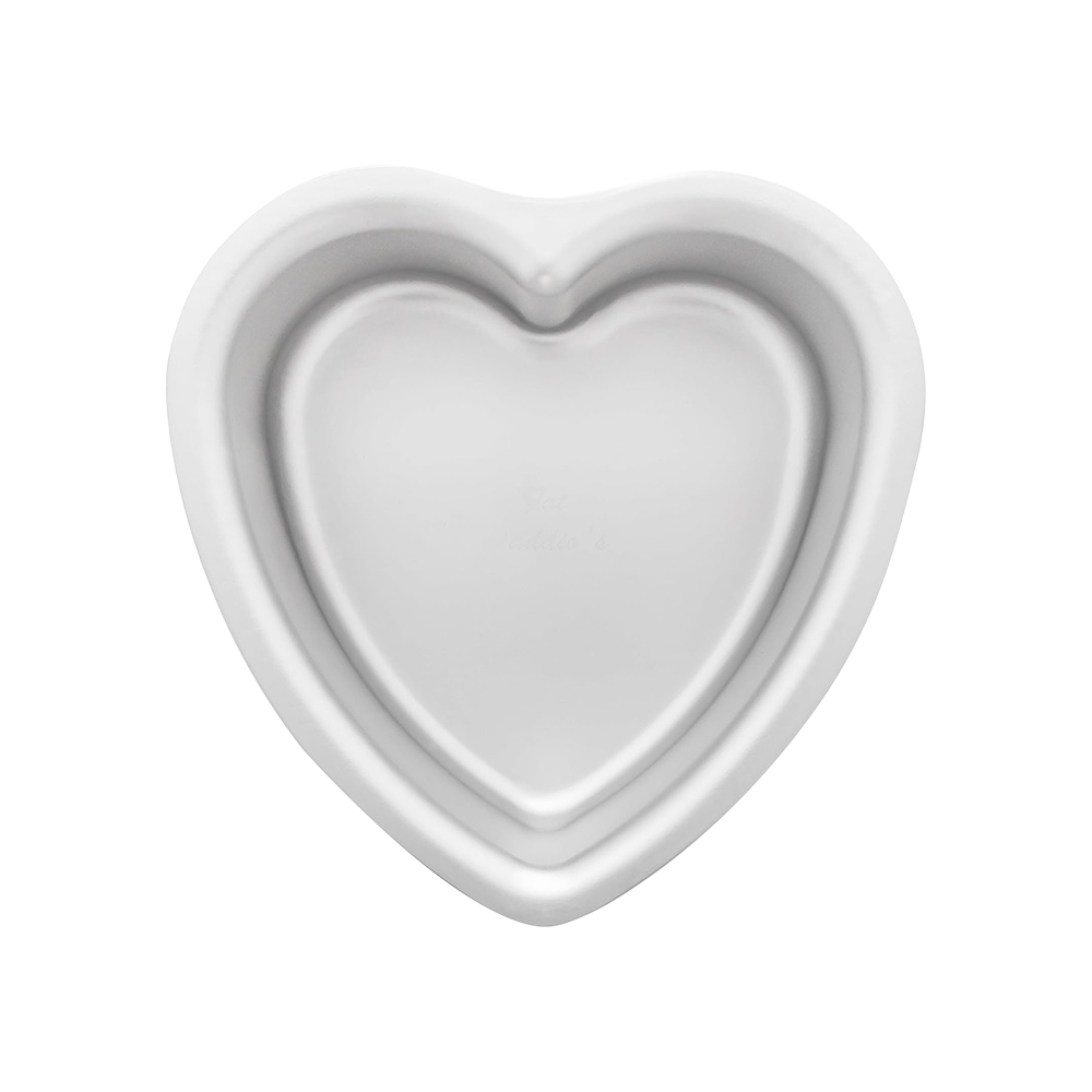 Heart-shaped silver cake pan