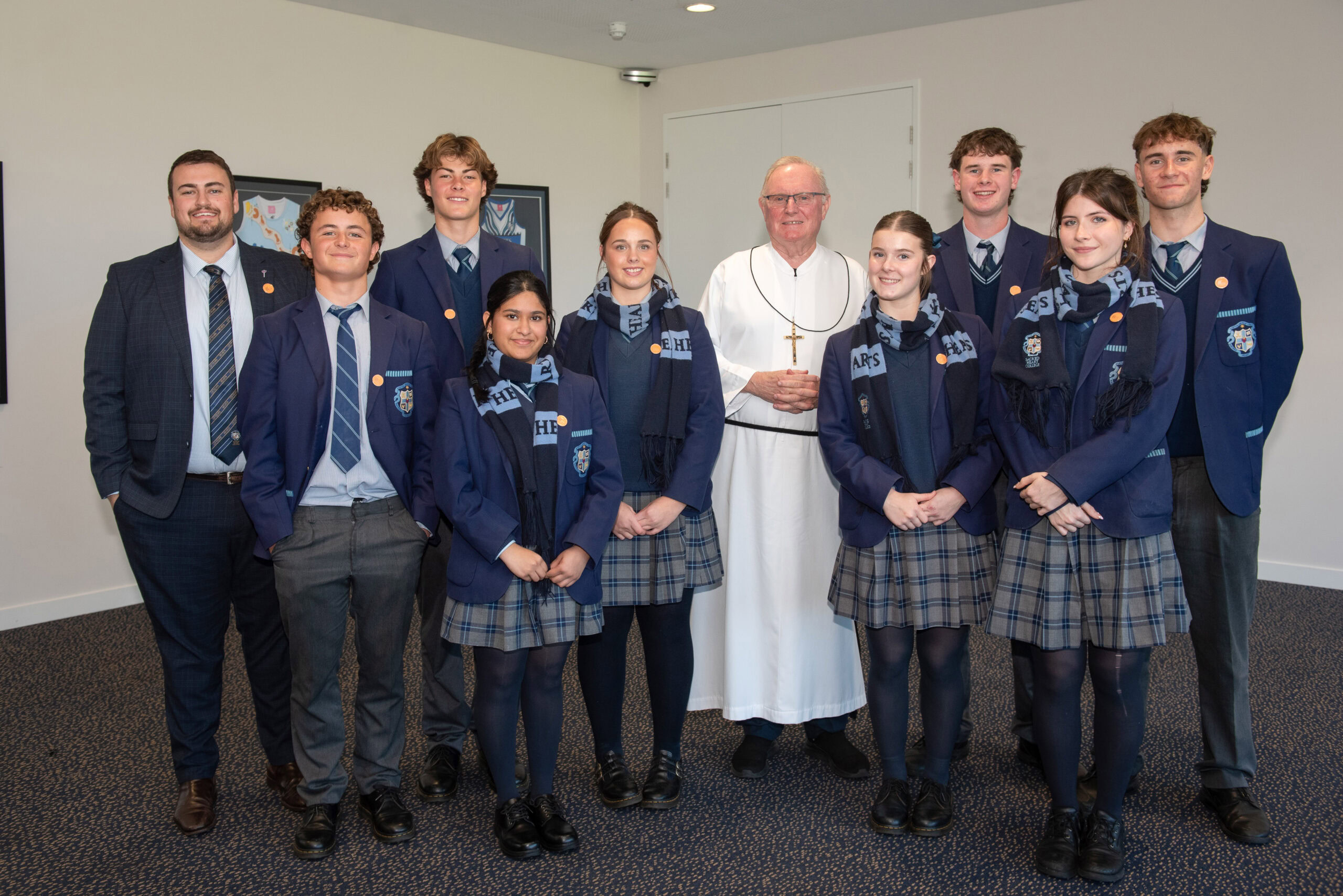 Br Neville Solomon commissions Sacred Heart Adelaide students ahead of immersion