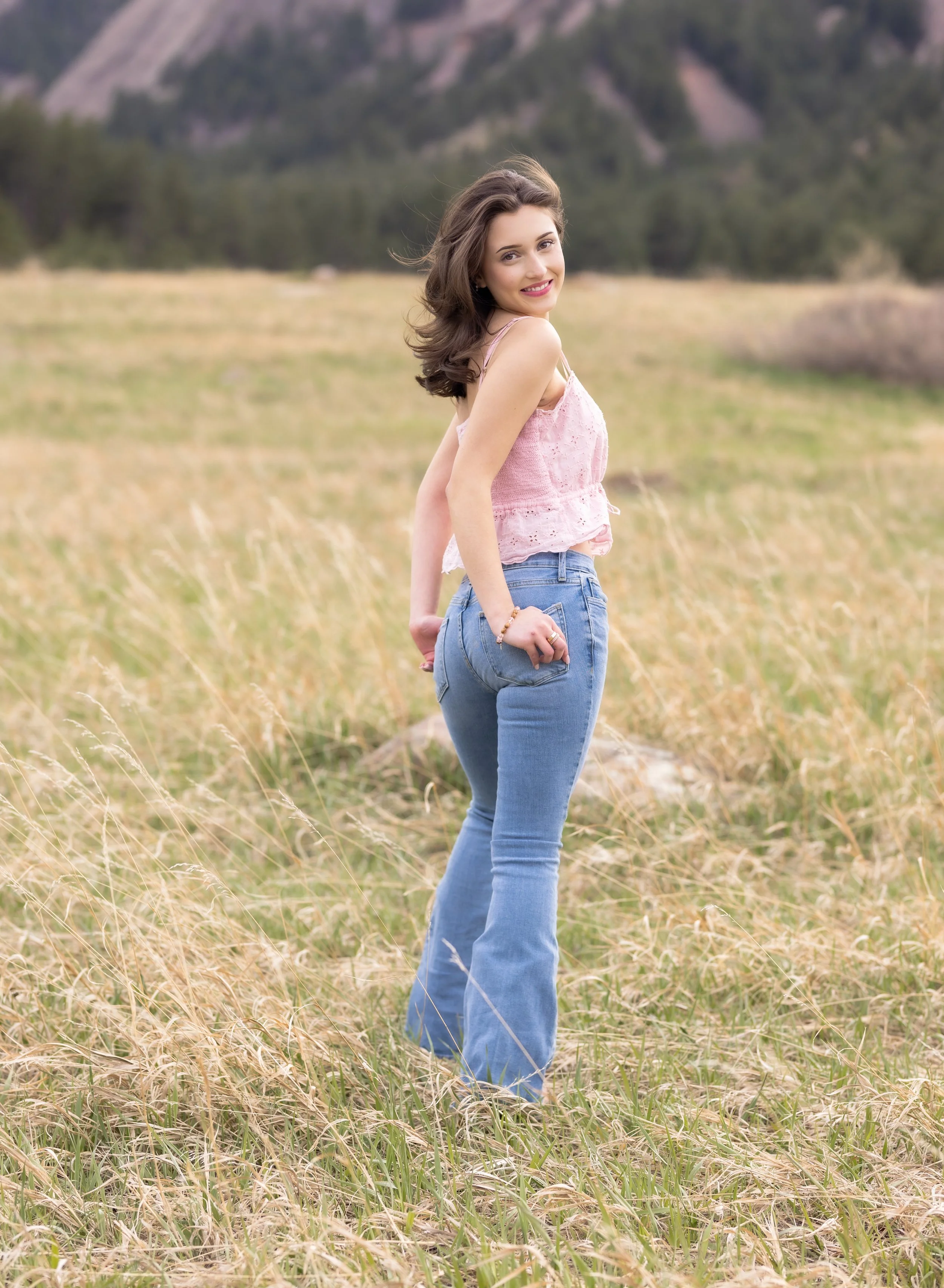 Anna-Senior-2025-36.jpg