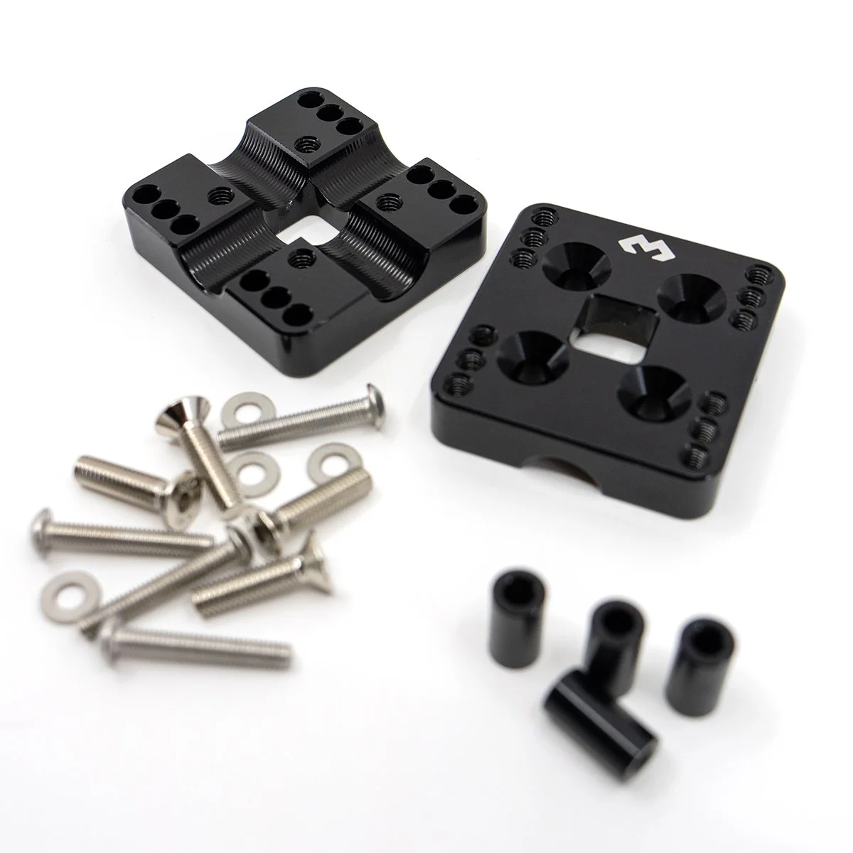DMD-AMPS-BASE-02.jpg