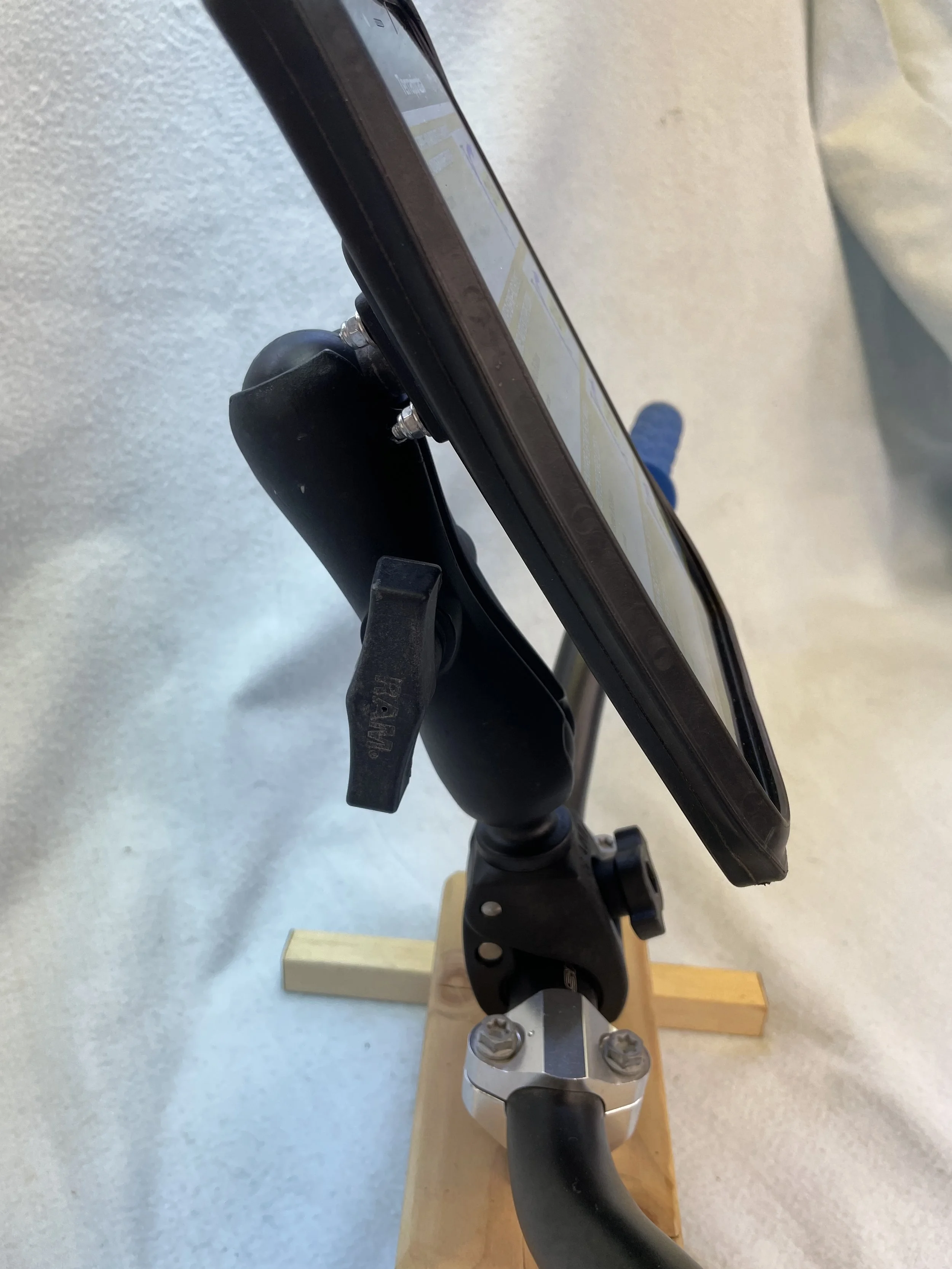 RallyTab Lite with RAM Mounting Hardware